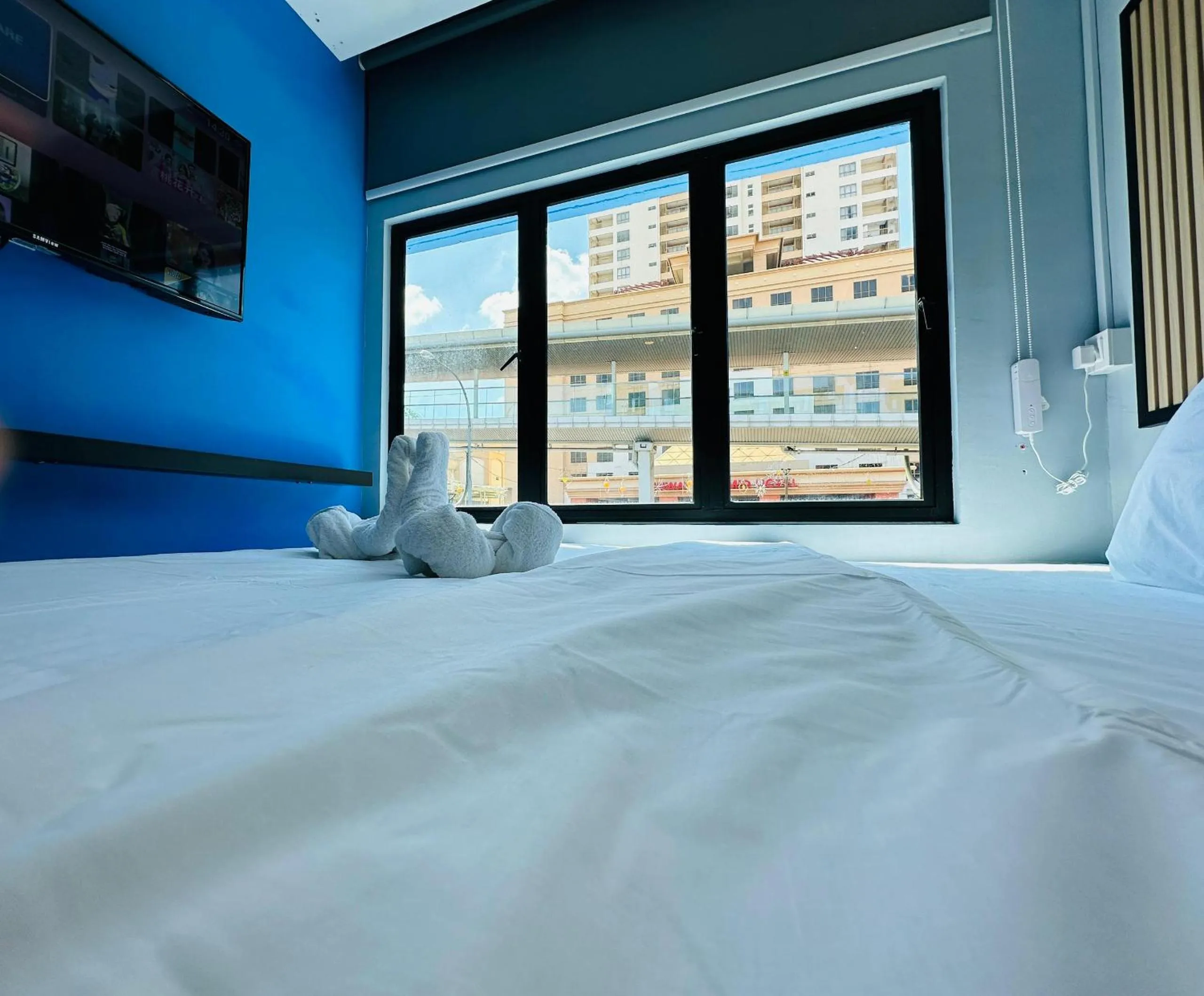 Bed in Blue Lagoon At Bandar Sunway