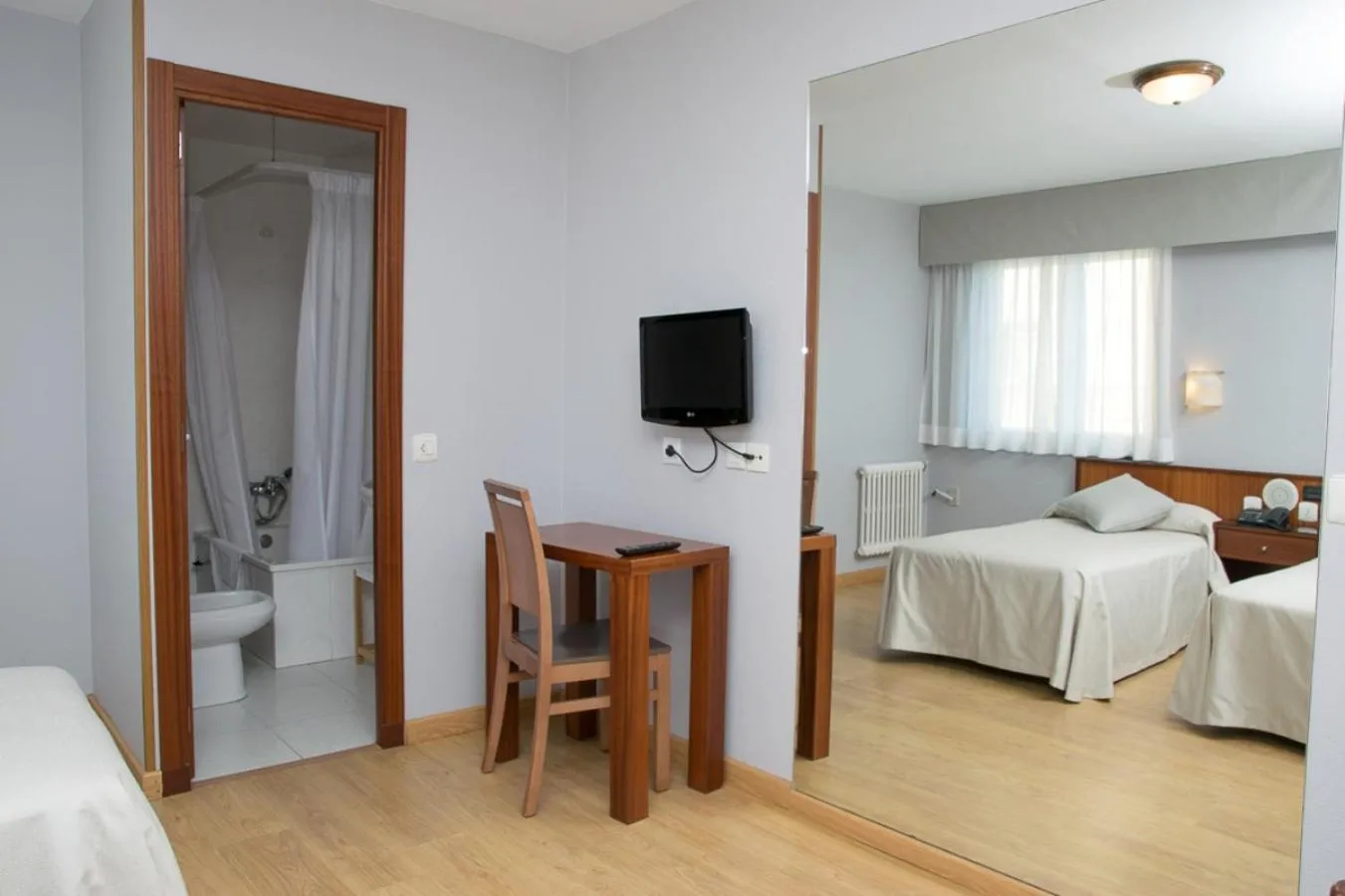 Bedroom in Hotel Brisa