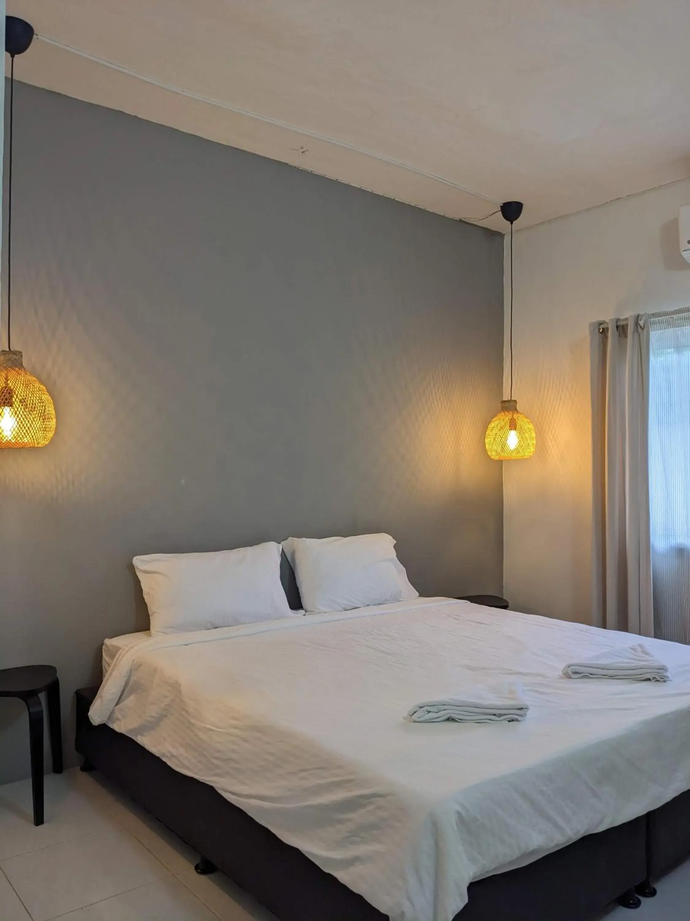 V at Panus V at Panus