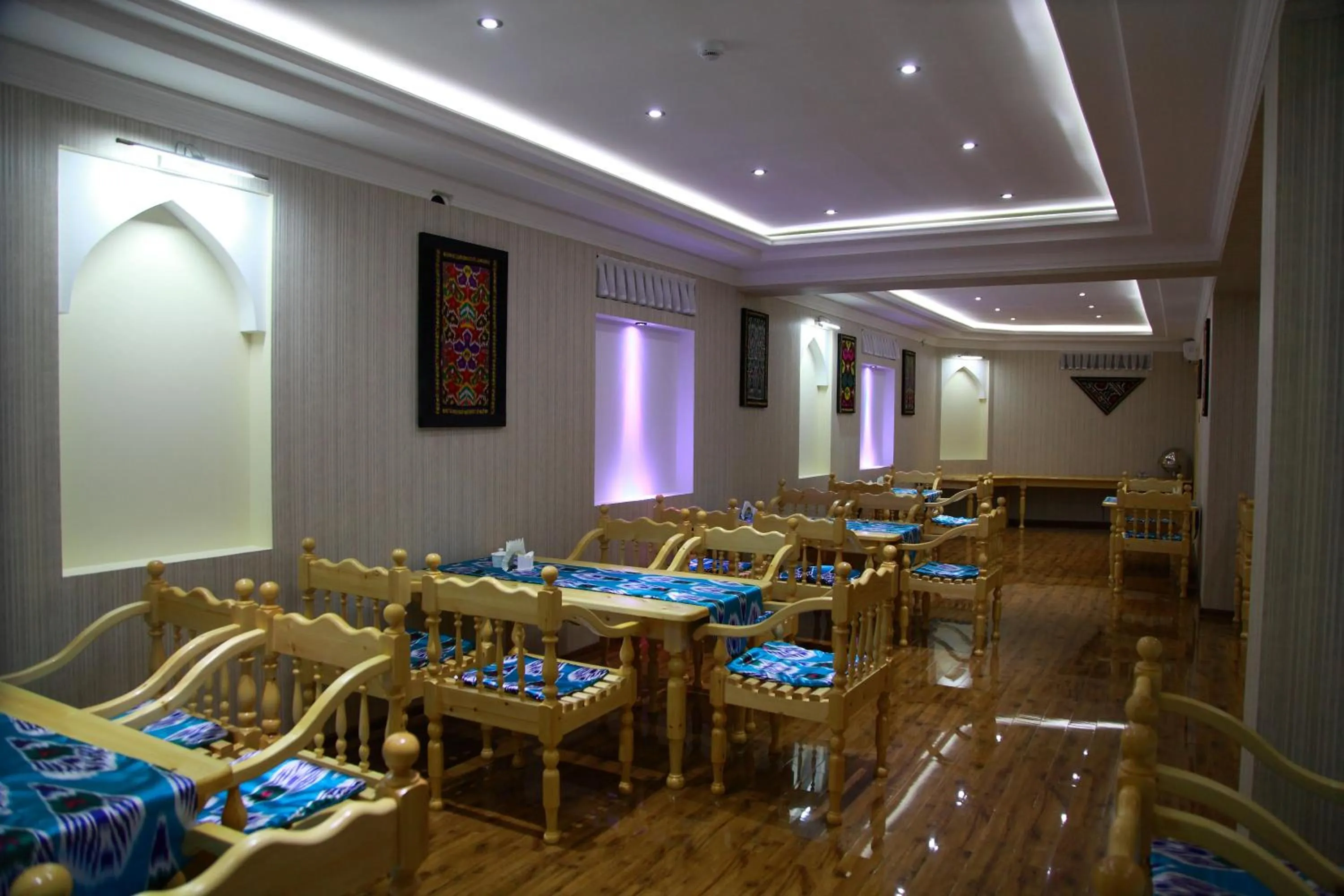 Restaurant/places to eat in Sultan Hotel Boutique