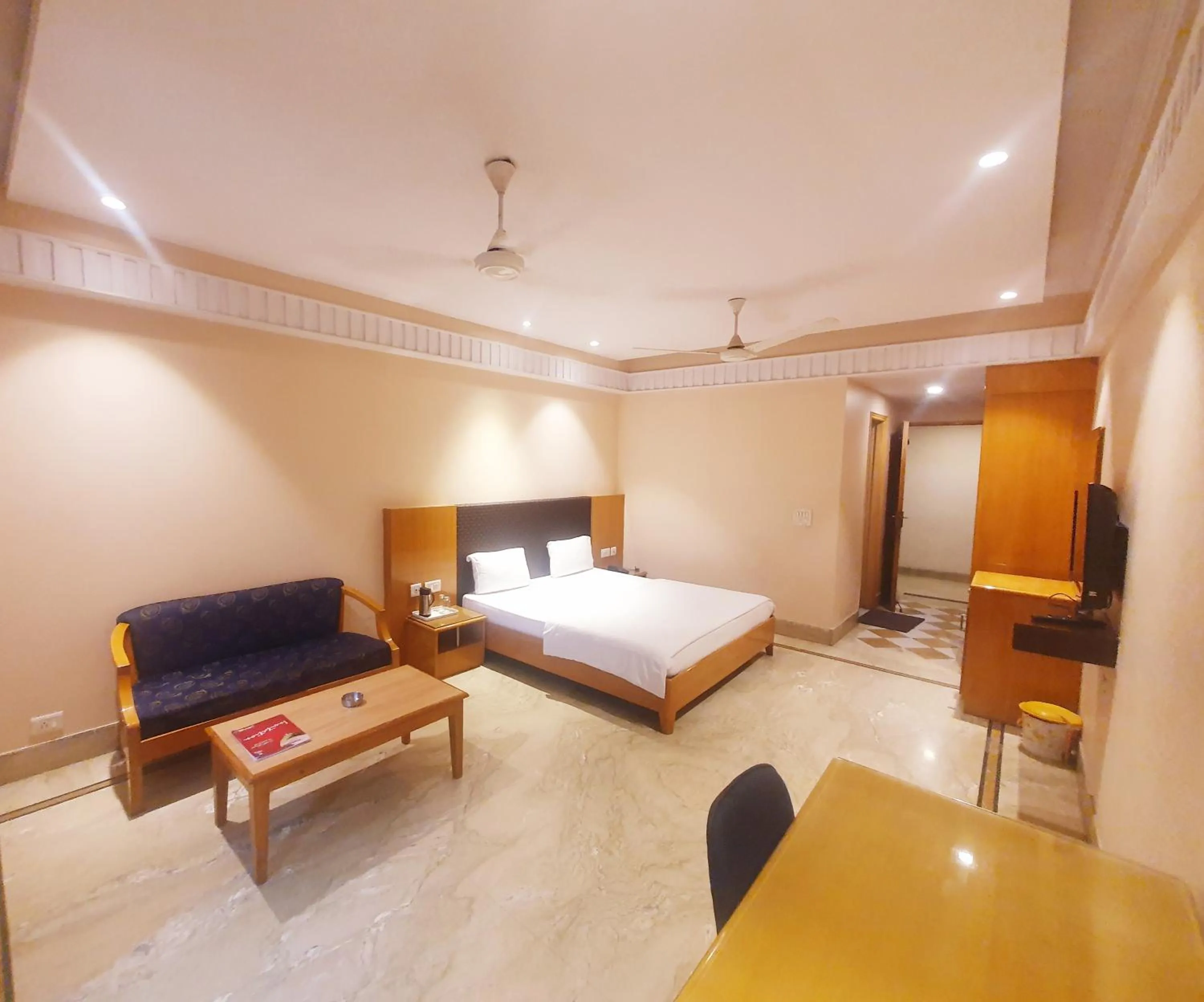 Bedroom in Hotel Shrinath Palace