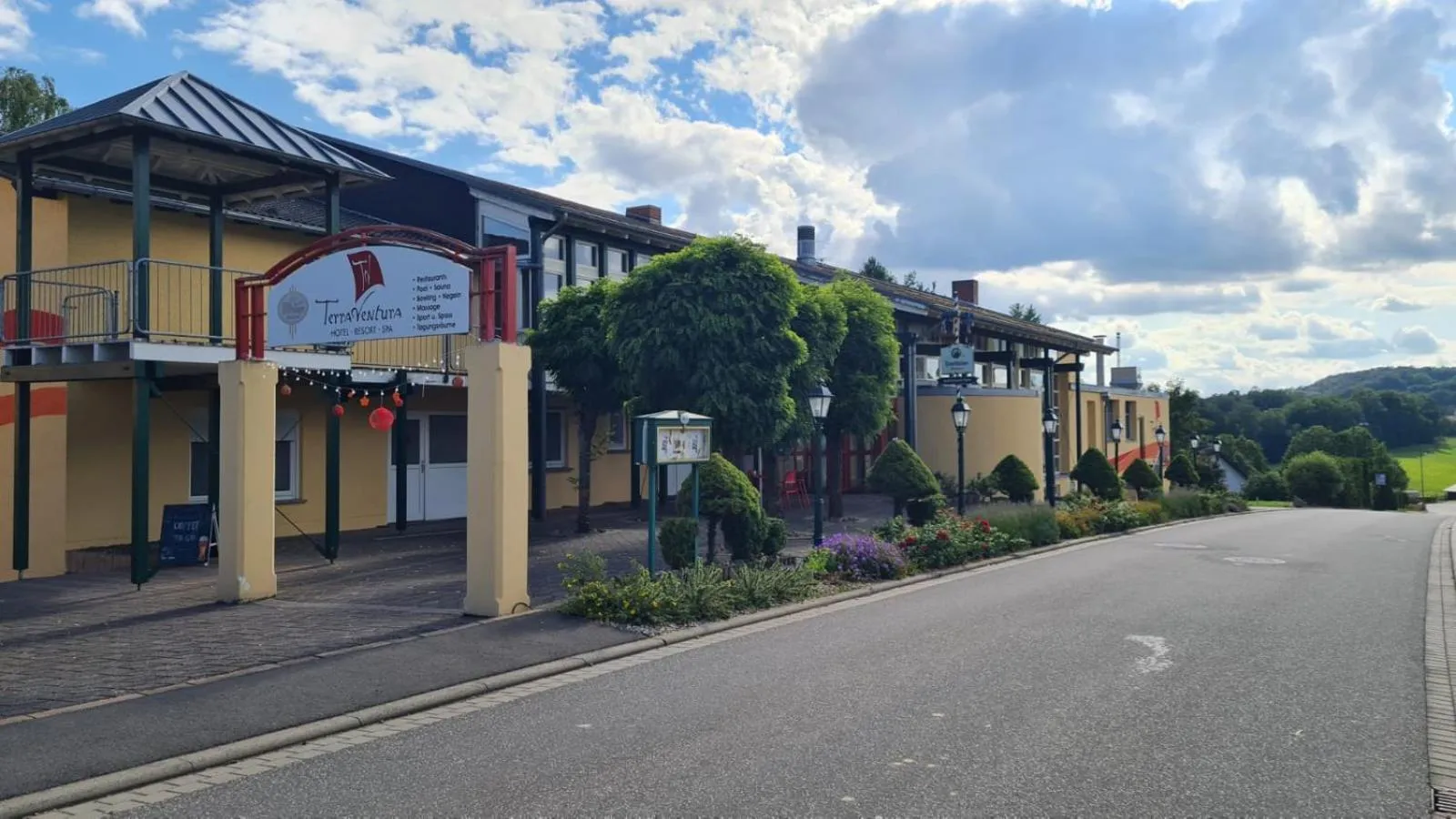 Property building in Terra Ventura Hotel