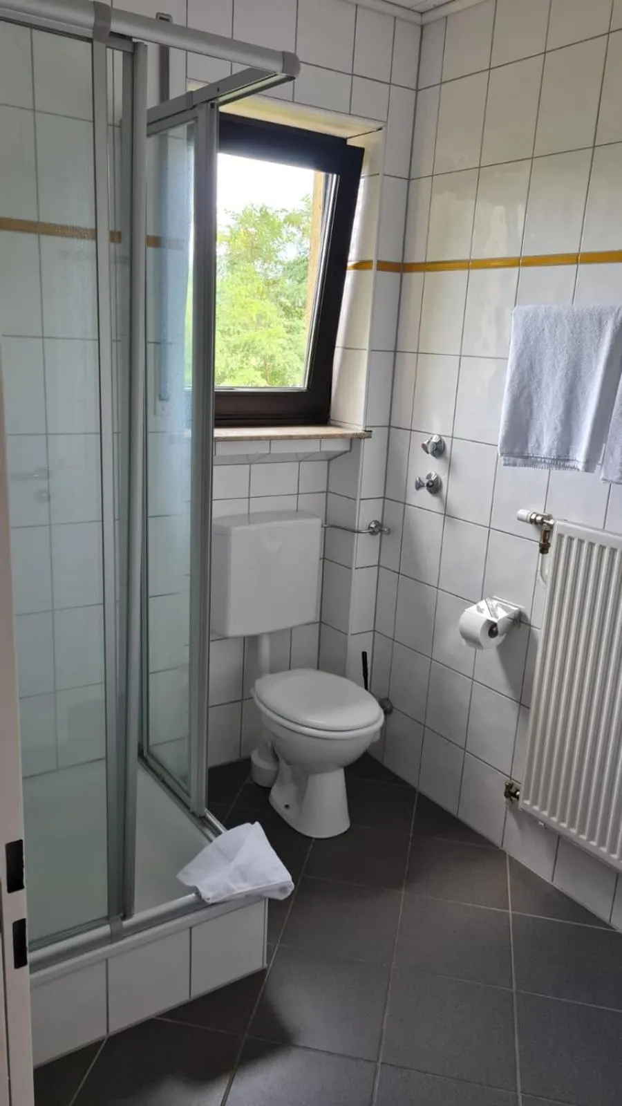 Shower in Terra Ventura Hotel