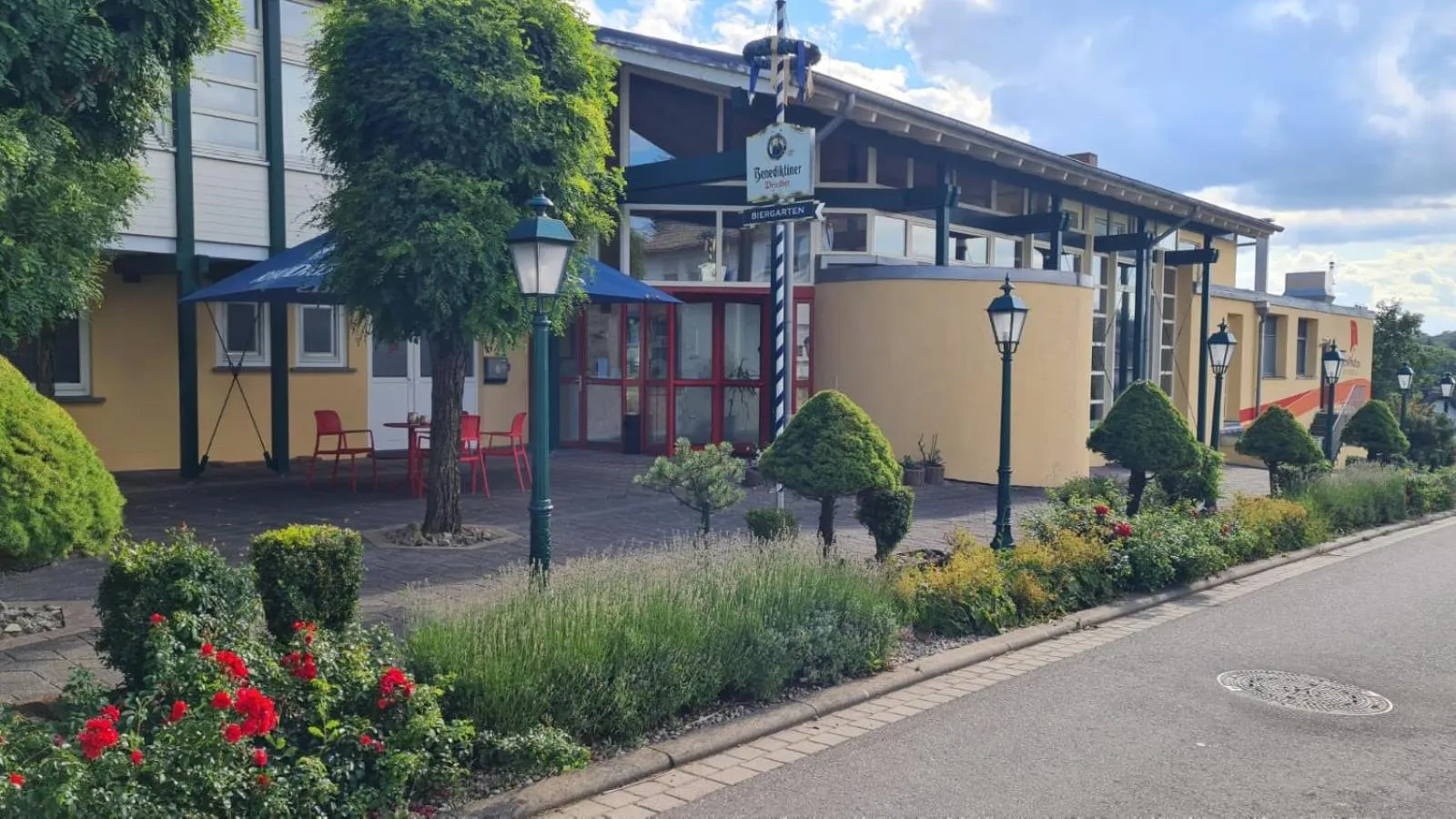 Property building in Terra Ventura Hotel