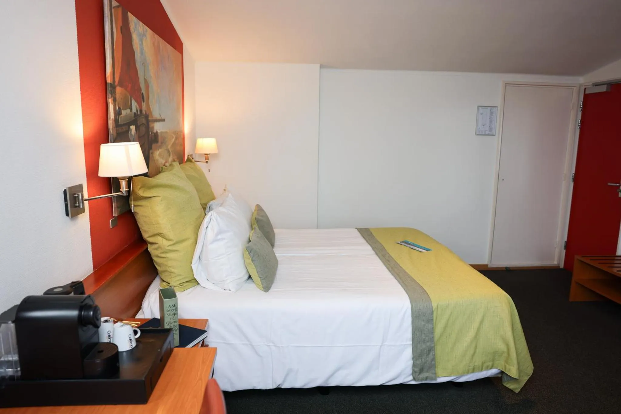 Bed in Hotel Noordzee