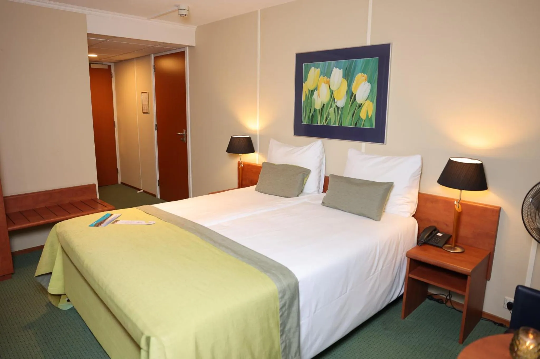 Bed in Hotel Noordzee