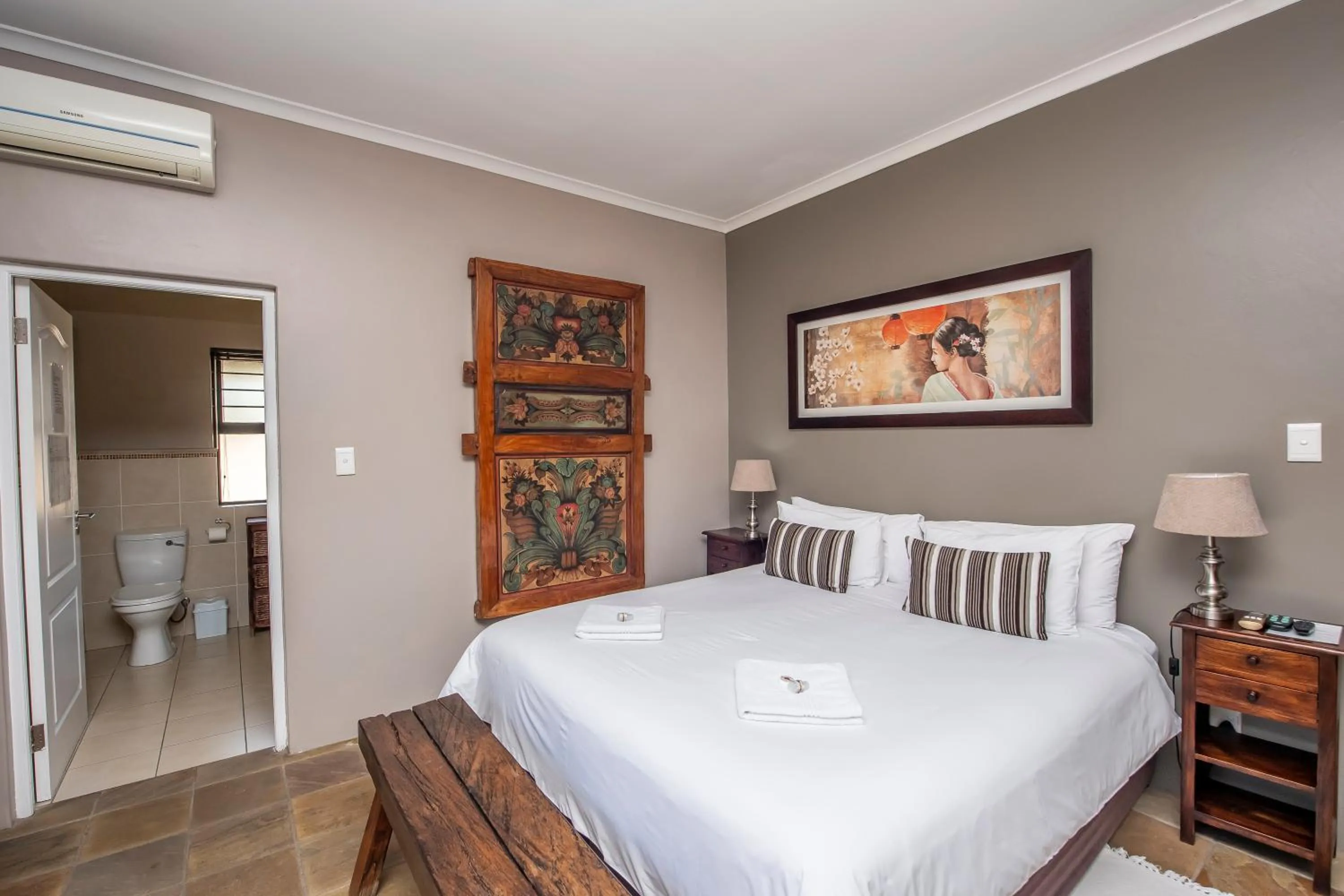 Bedroom, Bed in Excellent Guest House