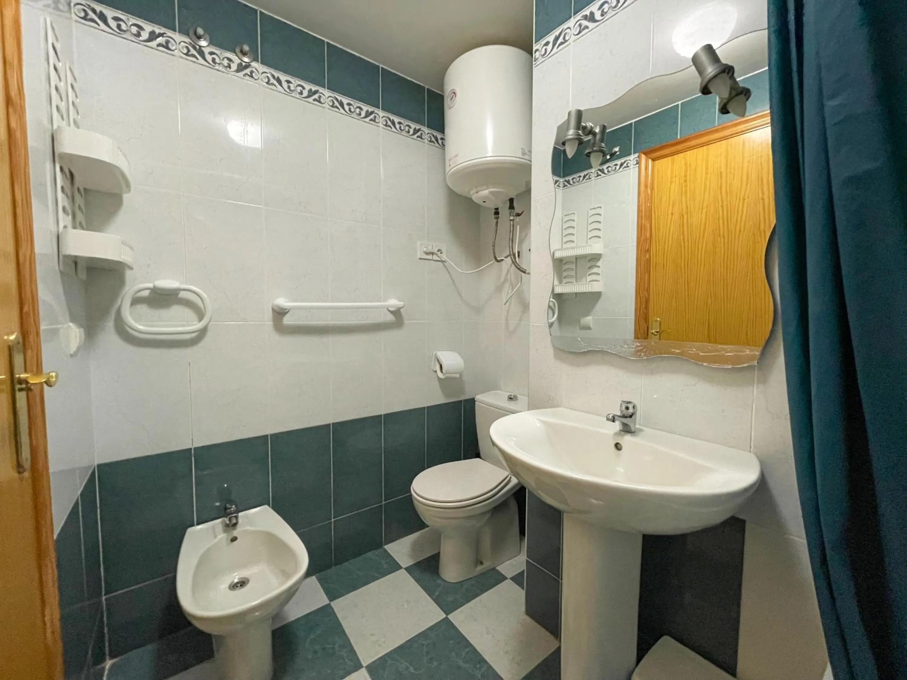 Bathroom in Apartamentos Bonaire 3000