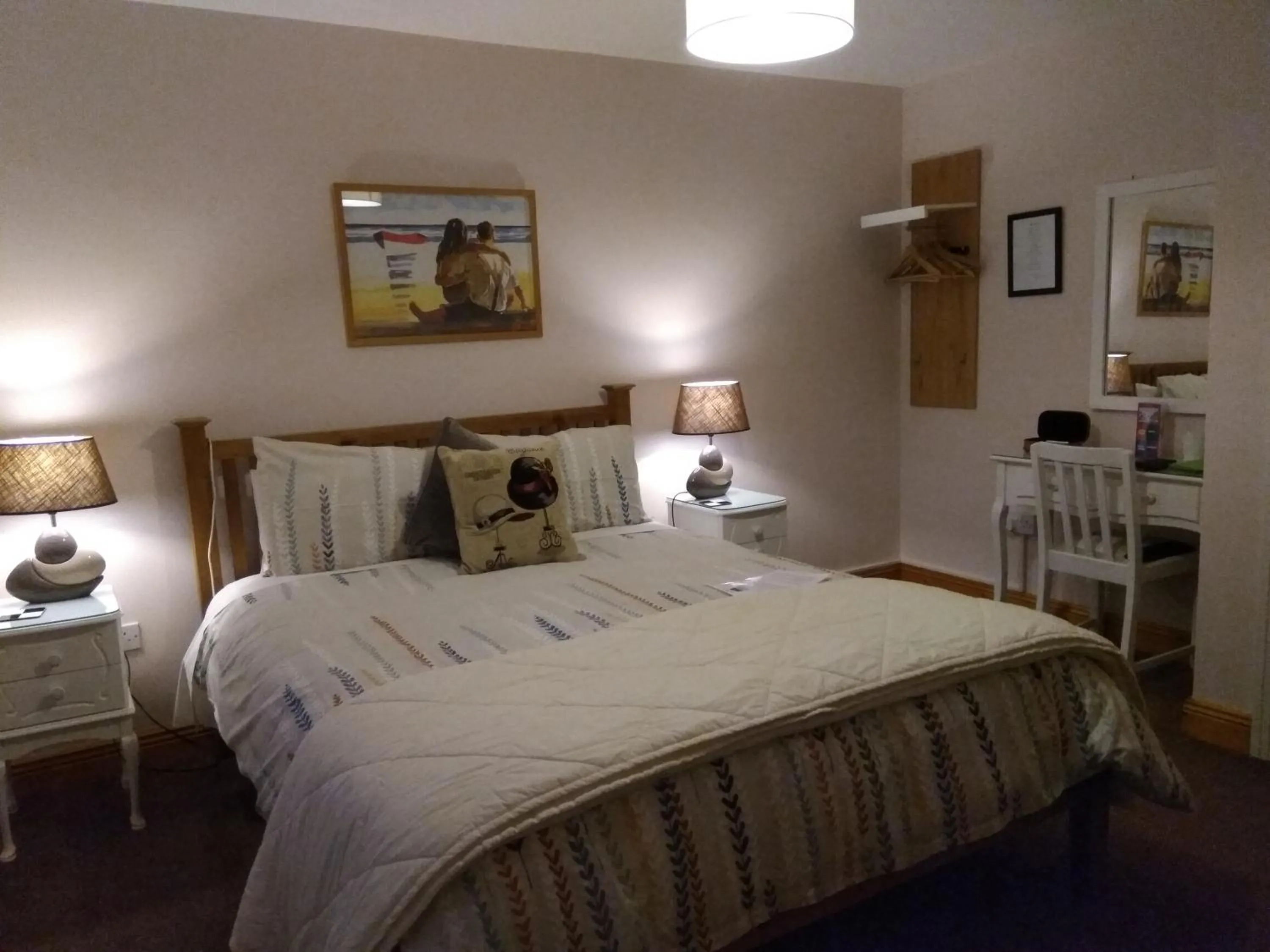 Photo of the whole room in Twin Oaks Bed & Breakfast