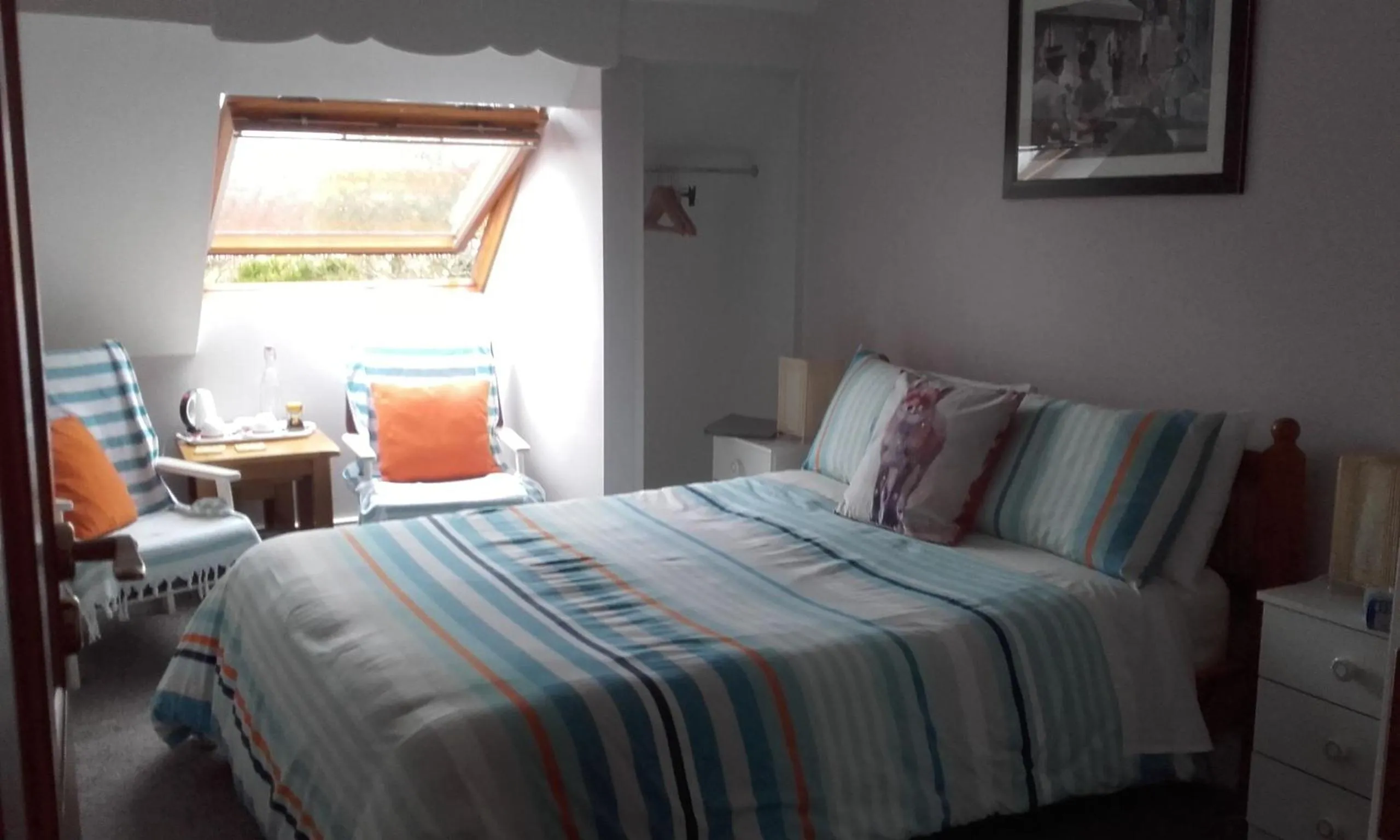 Bedroom in Twin Oaks Bed & Breakfast