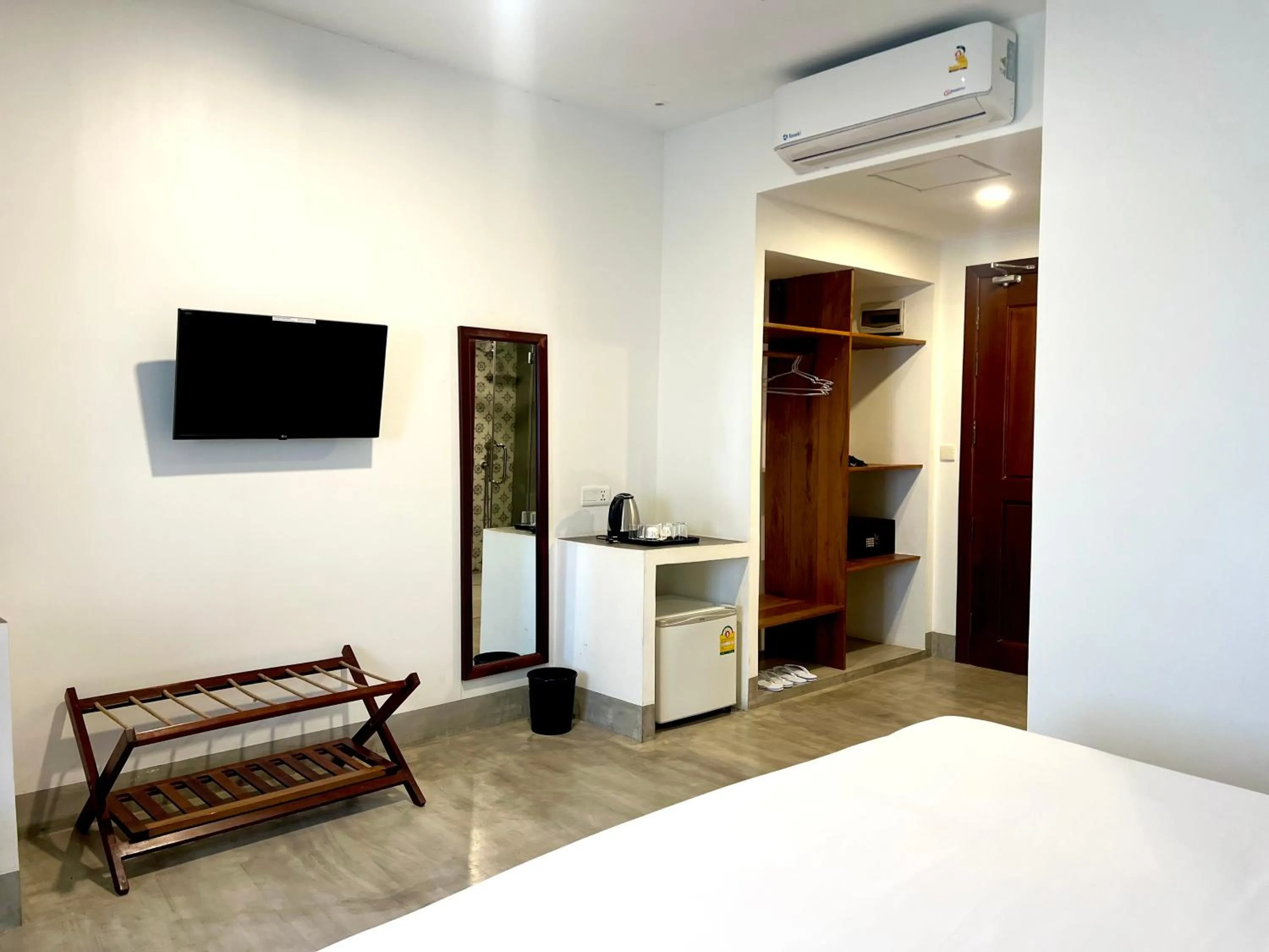 hair dresser, Bed in DACO Hotel