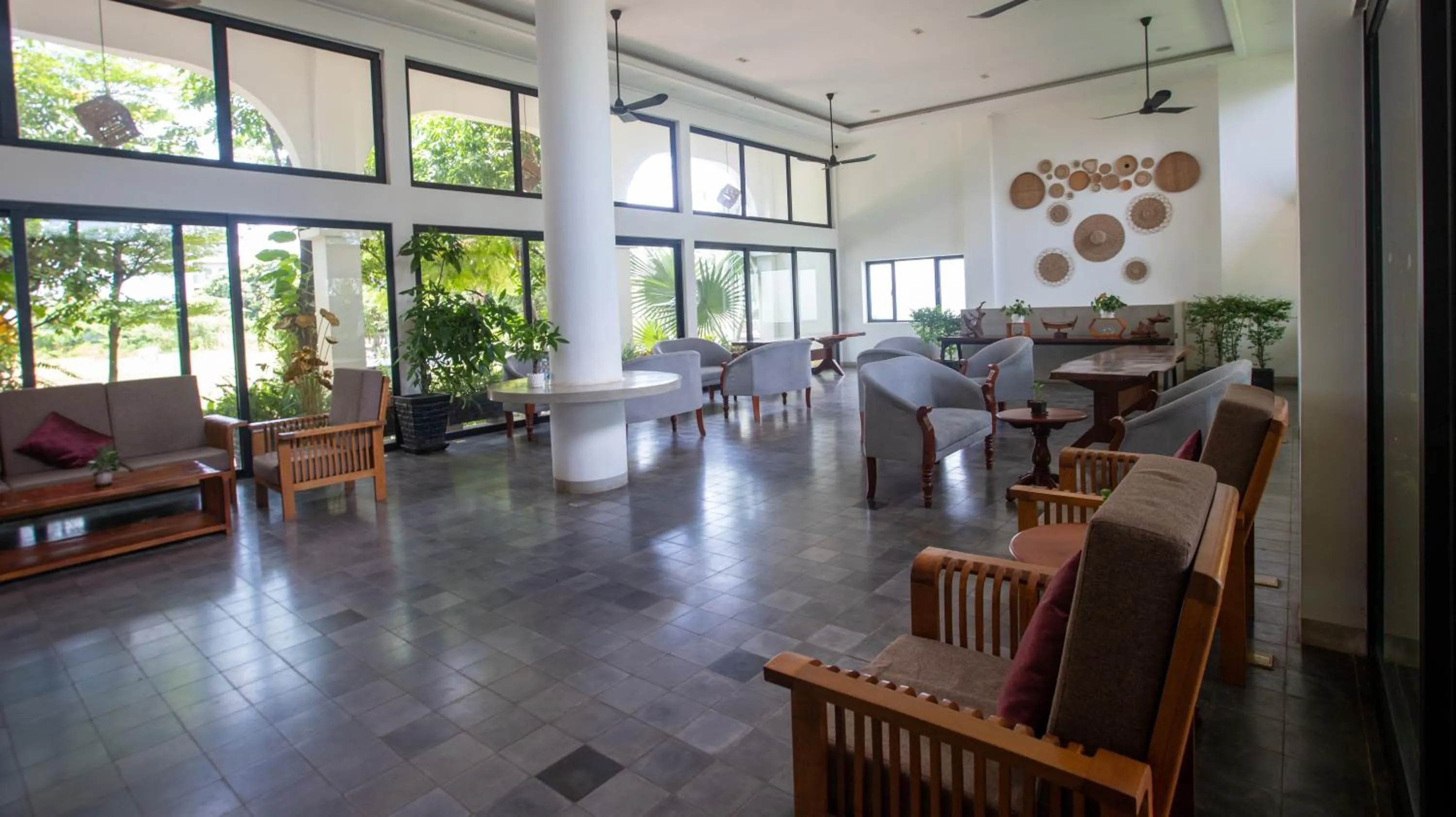 Lobby or reception in DACO Hotel