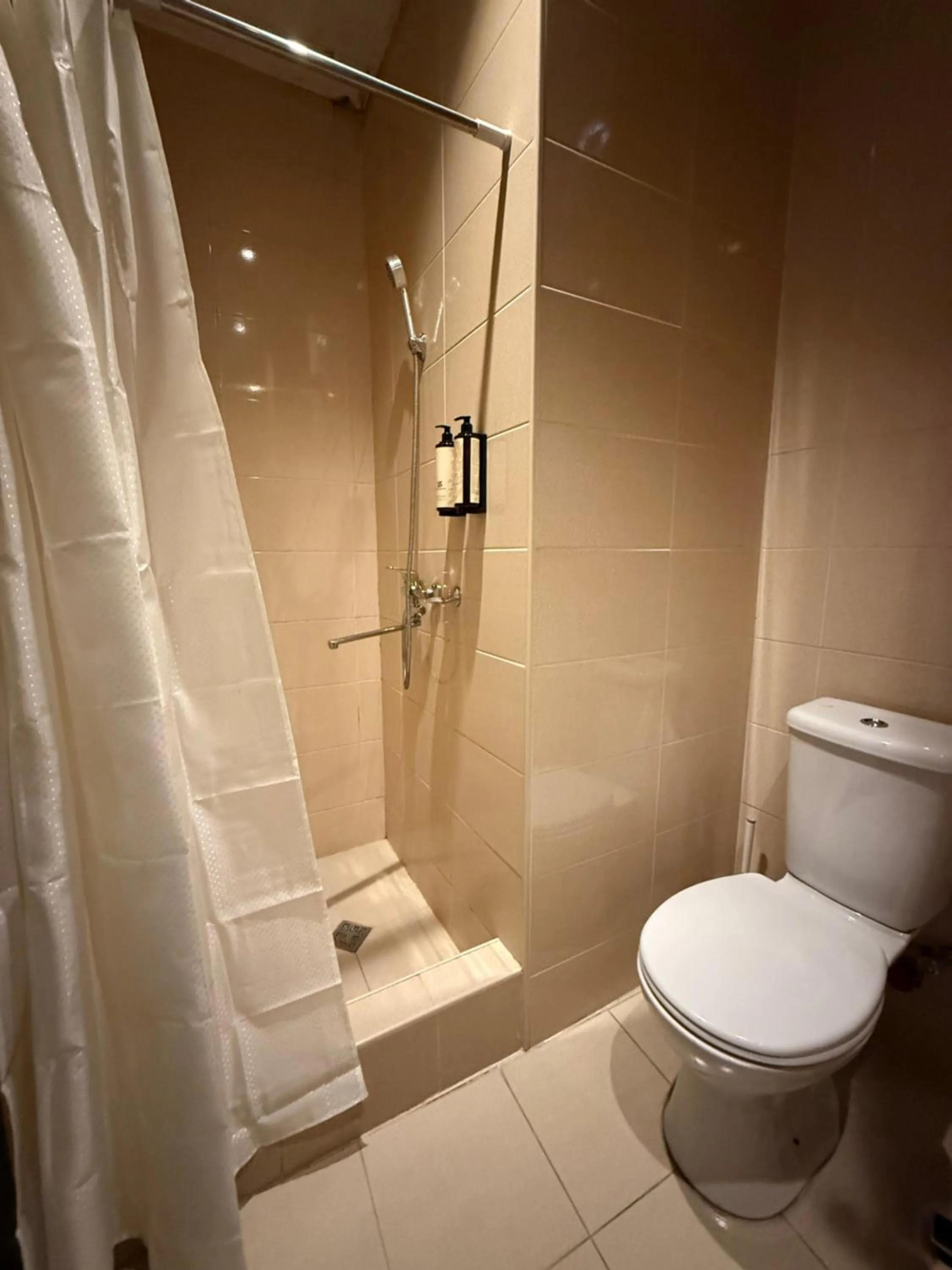 Shower in Liva Hotel