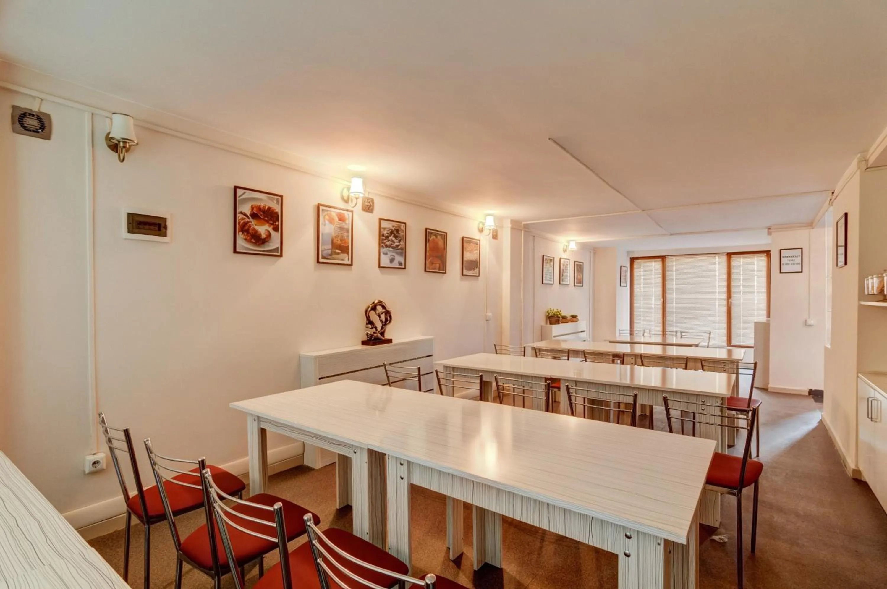 Dining area in Liva Hotel