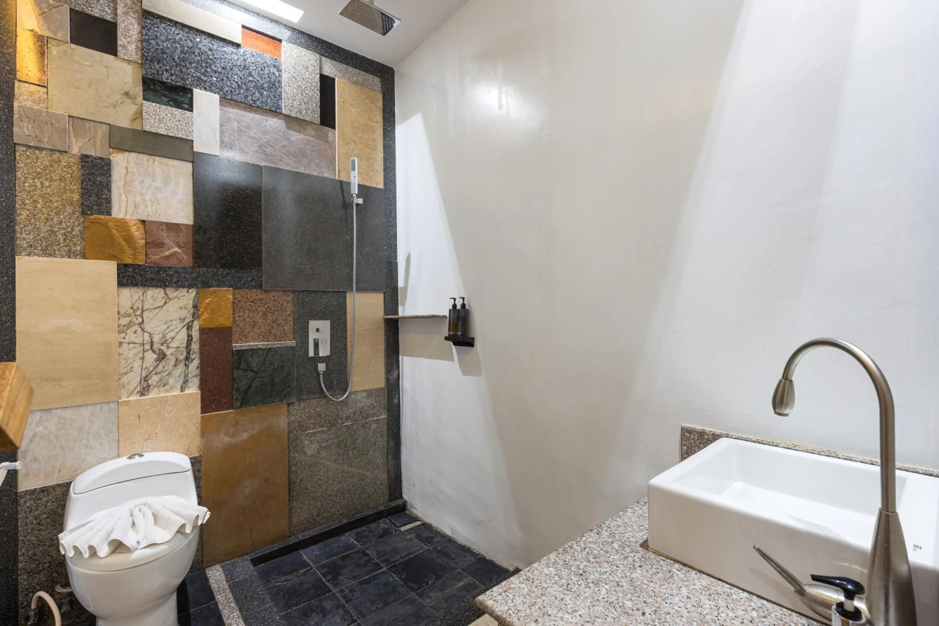 Shower in Blue Palm Kata Resort