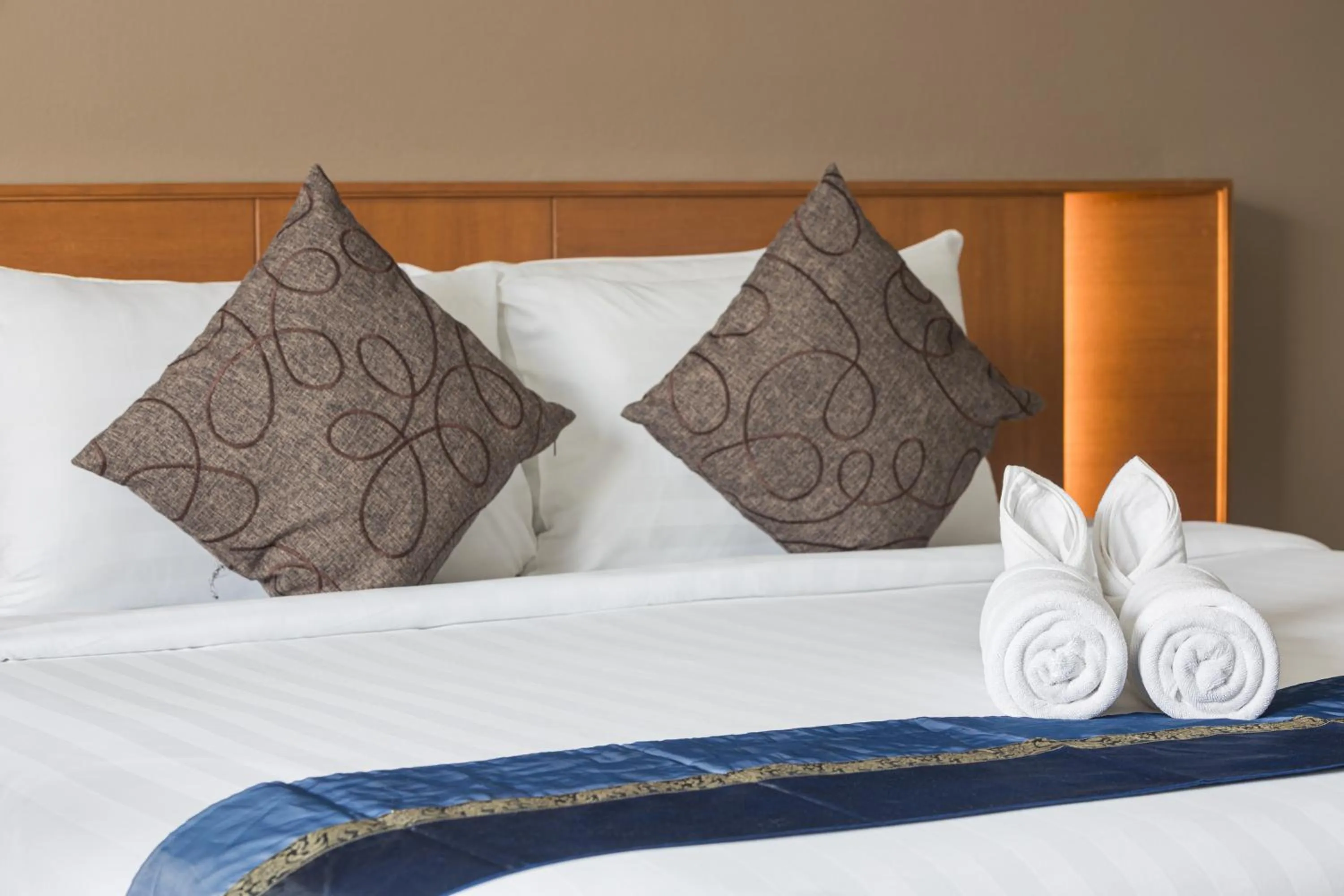 Bedroom, Bed in Blue Palm Kata Resort