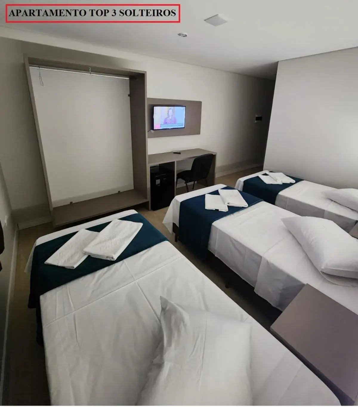 Deluxe Triple Room - single occupancy in HOTEL CAMPO GRANDE Deluxe Triple Room - single occupancy in HOTEL CAMPO GRANDE