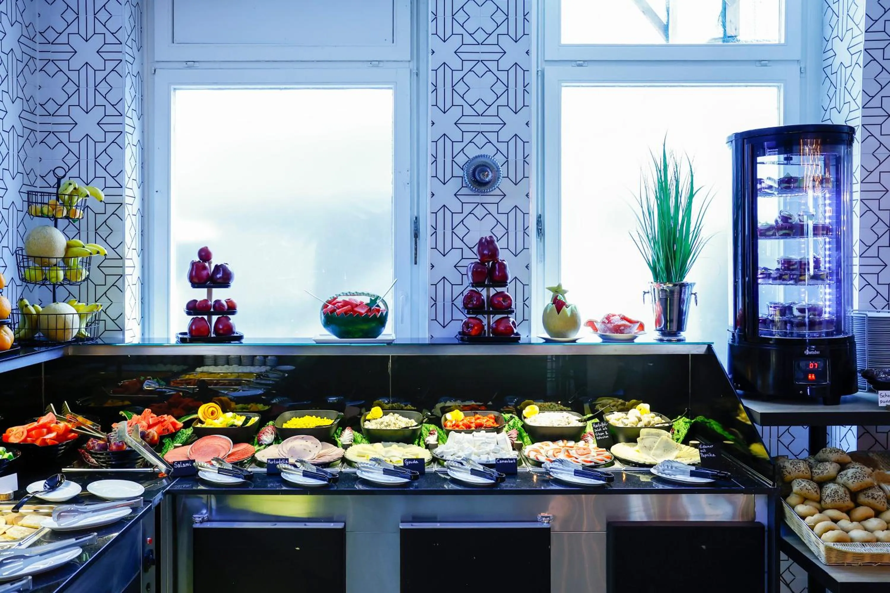 Food and drinks in Room's by Sleephotels