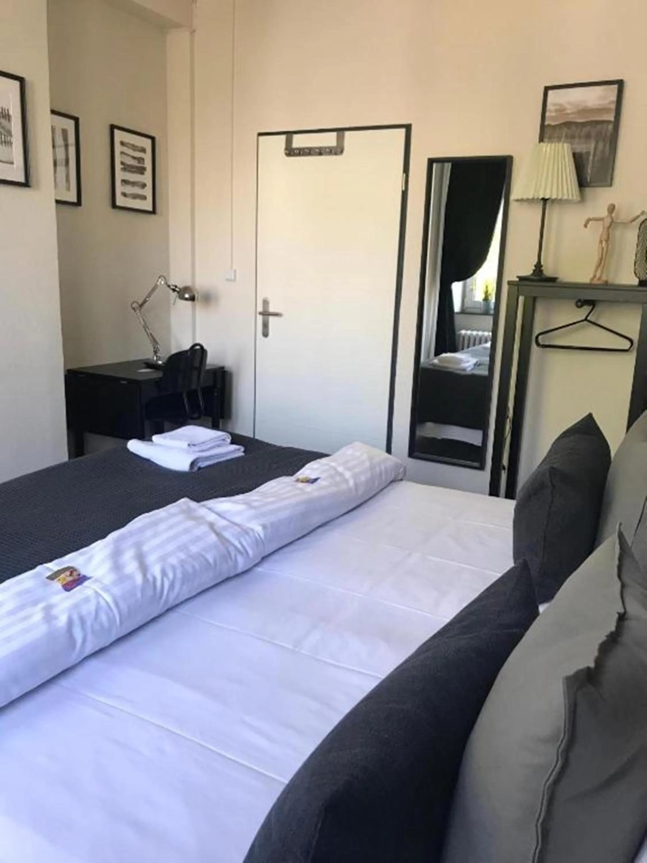 Bedroom, Bed in Room's by Sleephotels