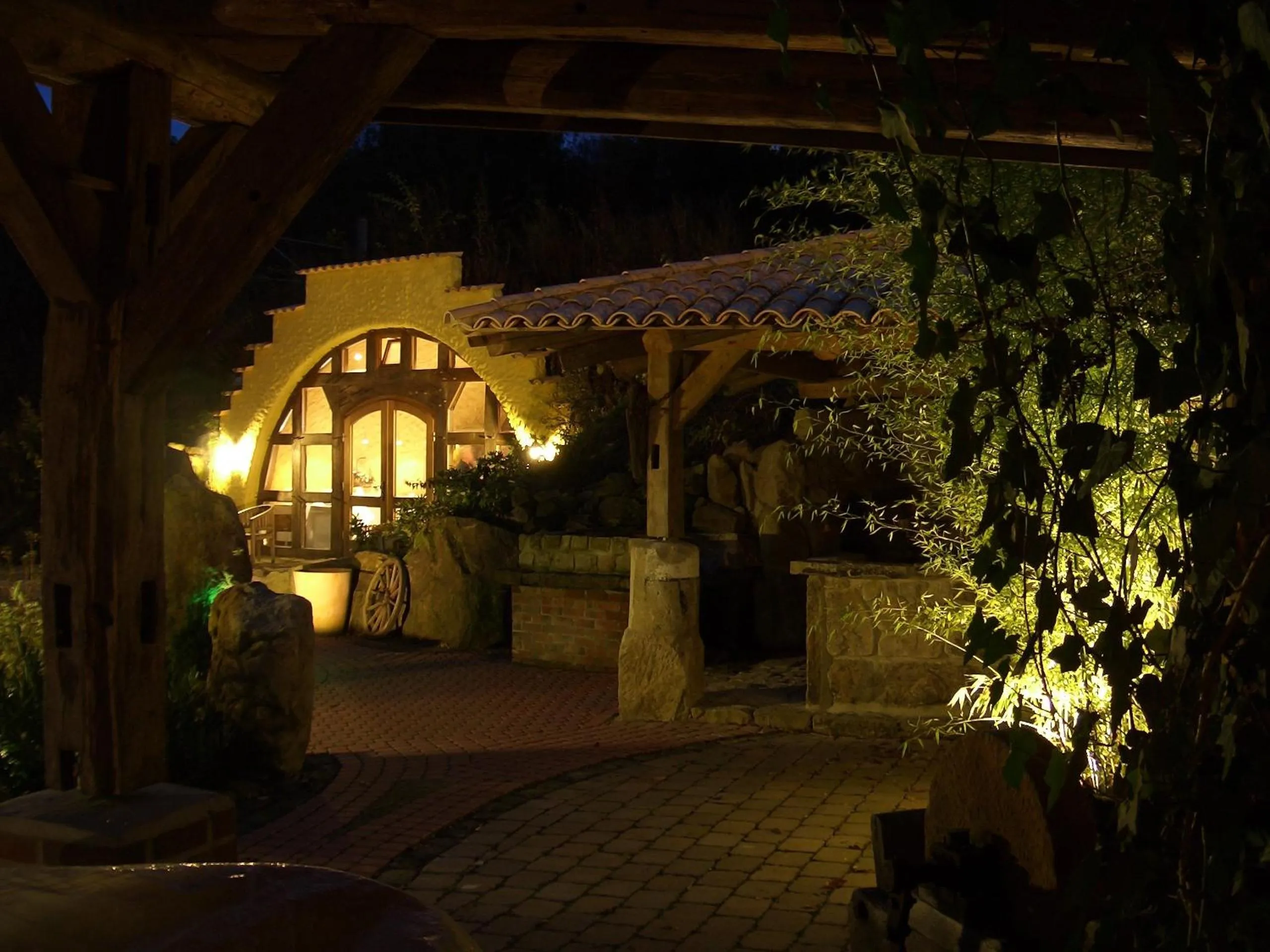 Facade/entrance in Hotel am Deister