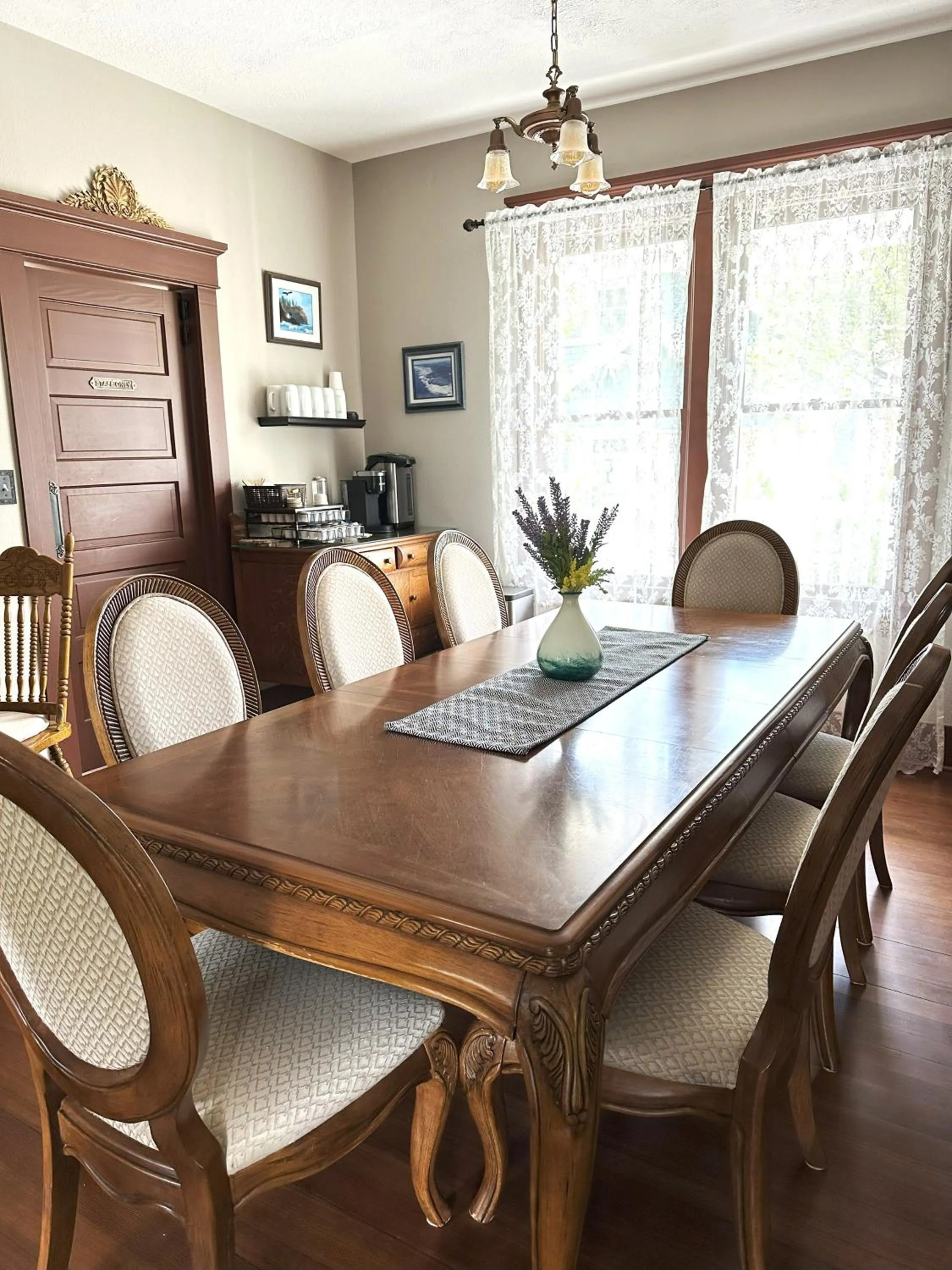 The Pearl Inn Bed and Breakfast