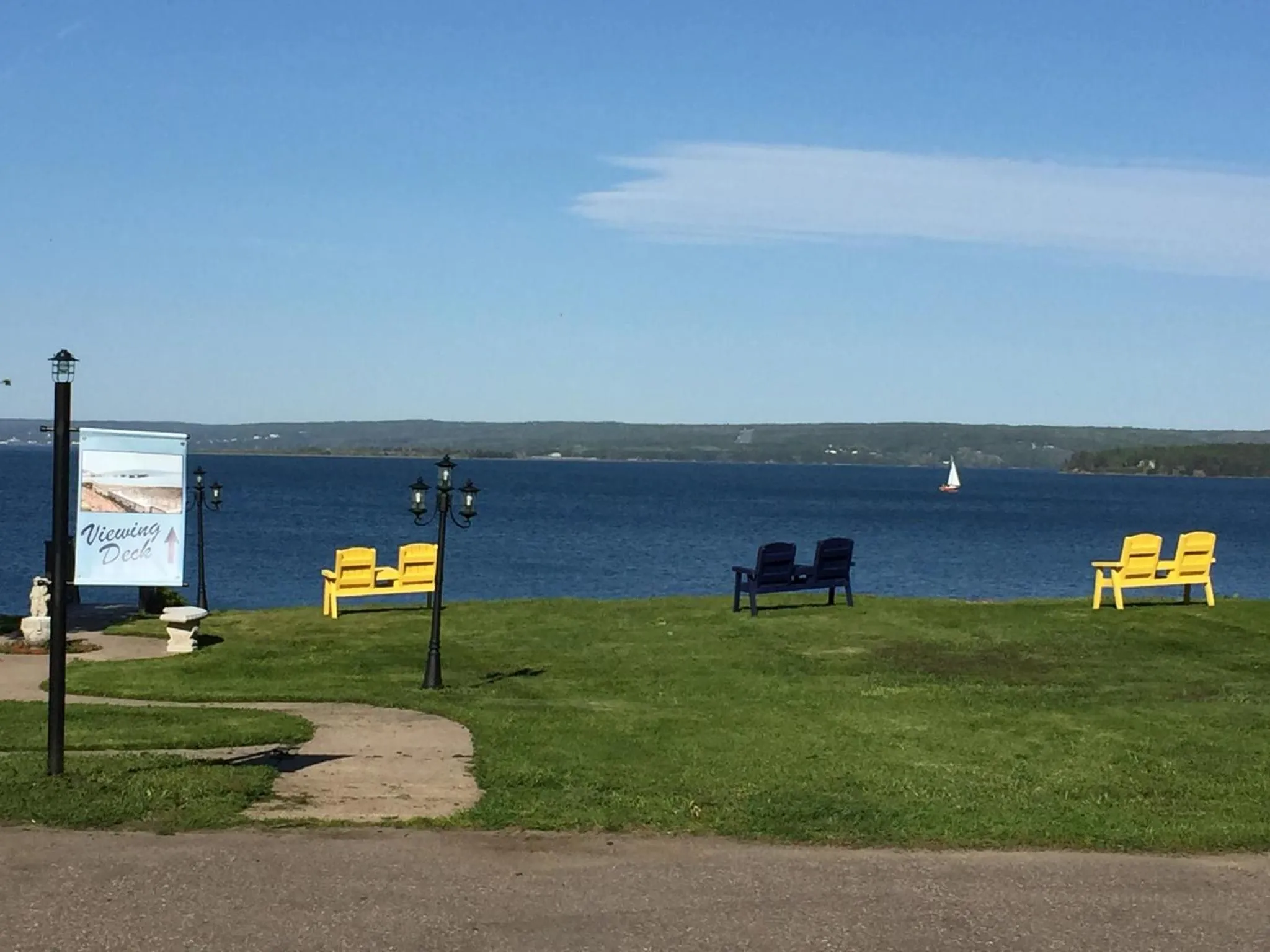 Property building in Seawinds Motel & Cottages