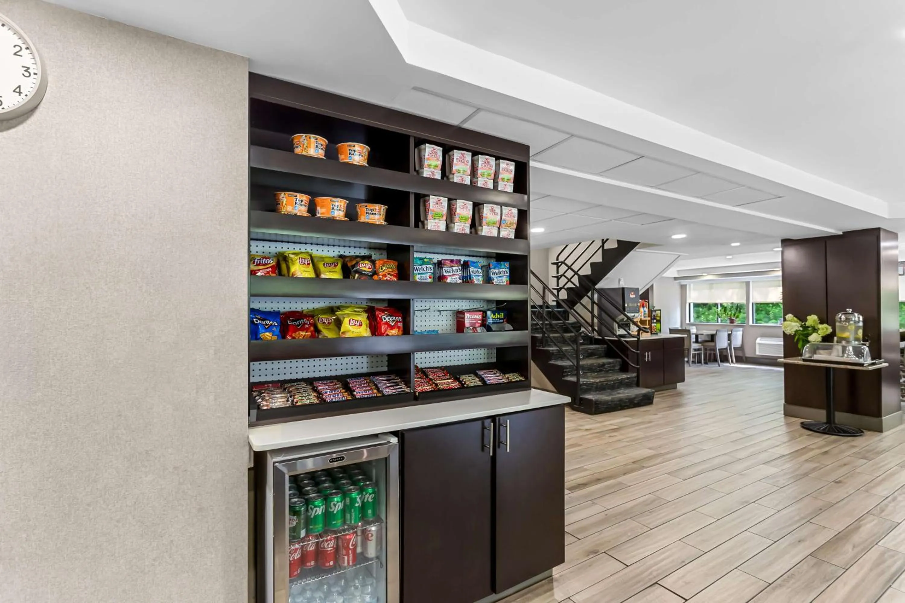 Property building in Best Western West Lebanon-Hanover