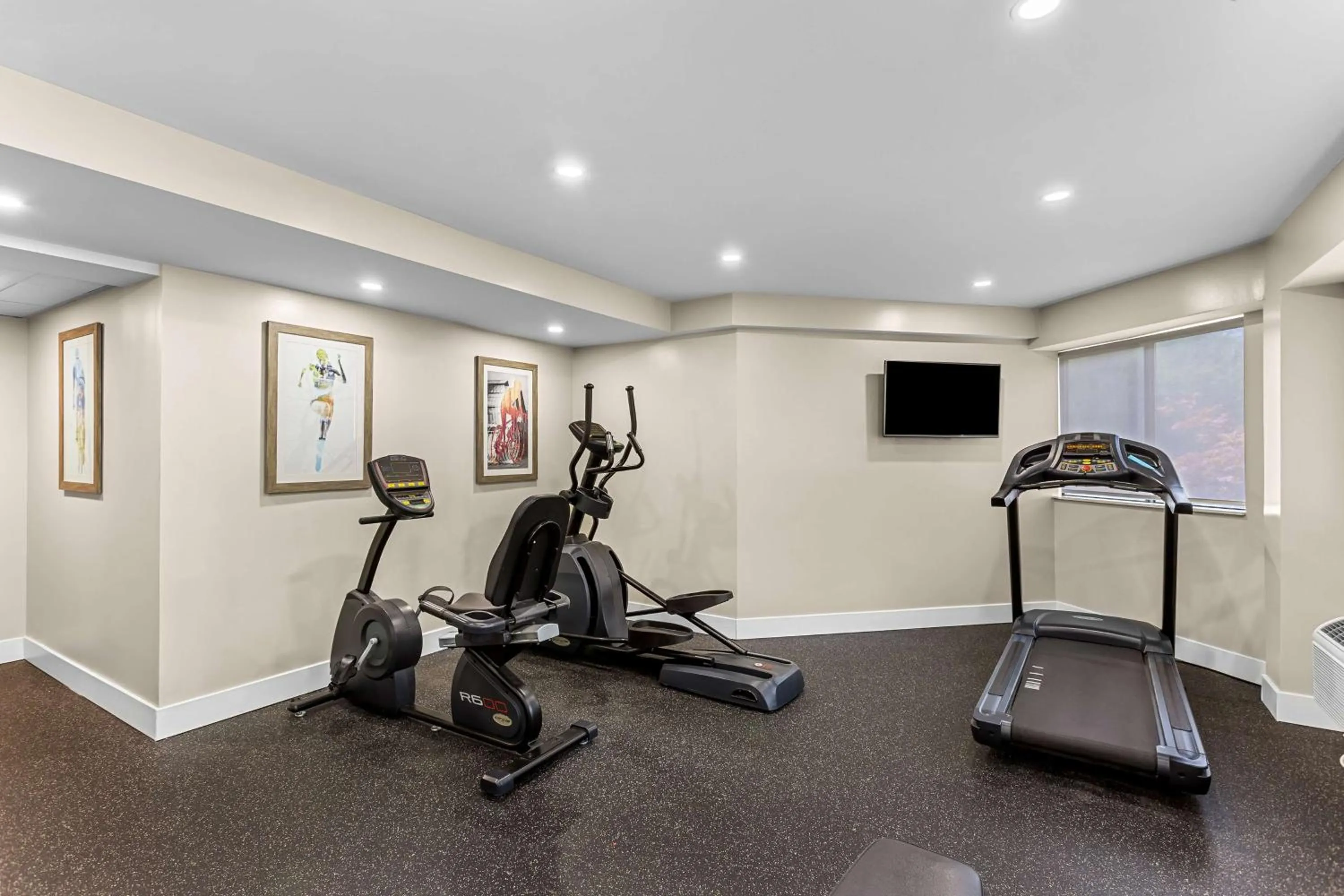 Fitness centre/facilities in Best Western West Lebanon-Hanover