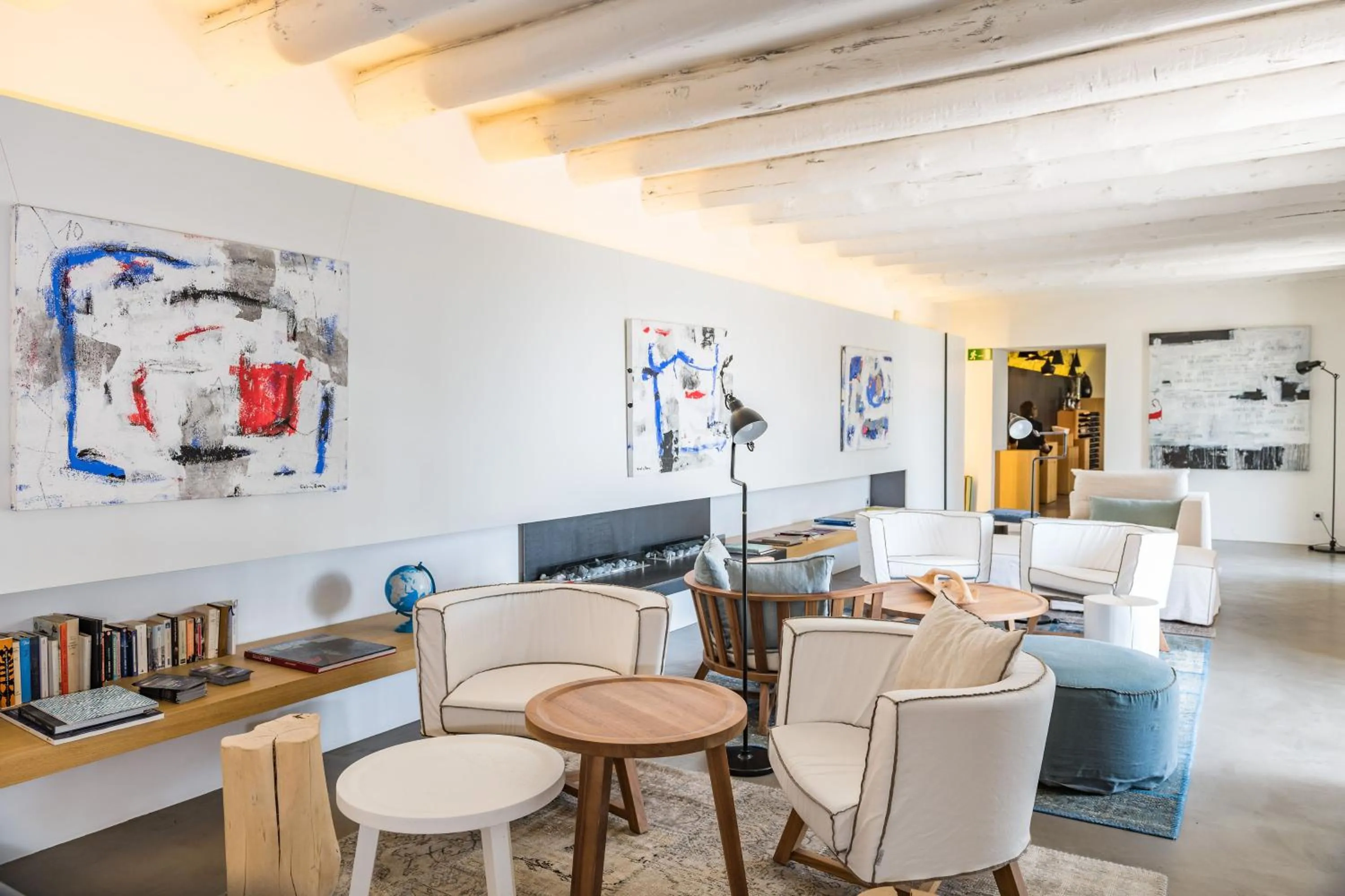 Living room in Hotel Mas Lazuli by Fimedhotels