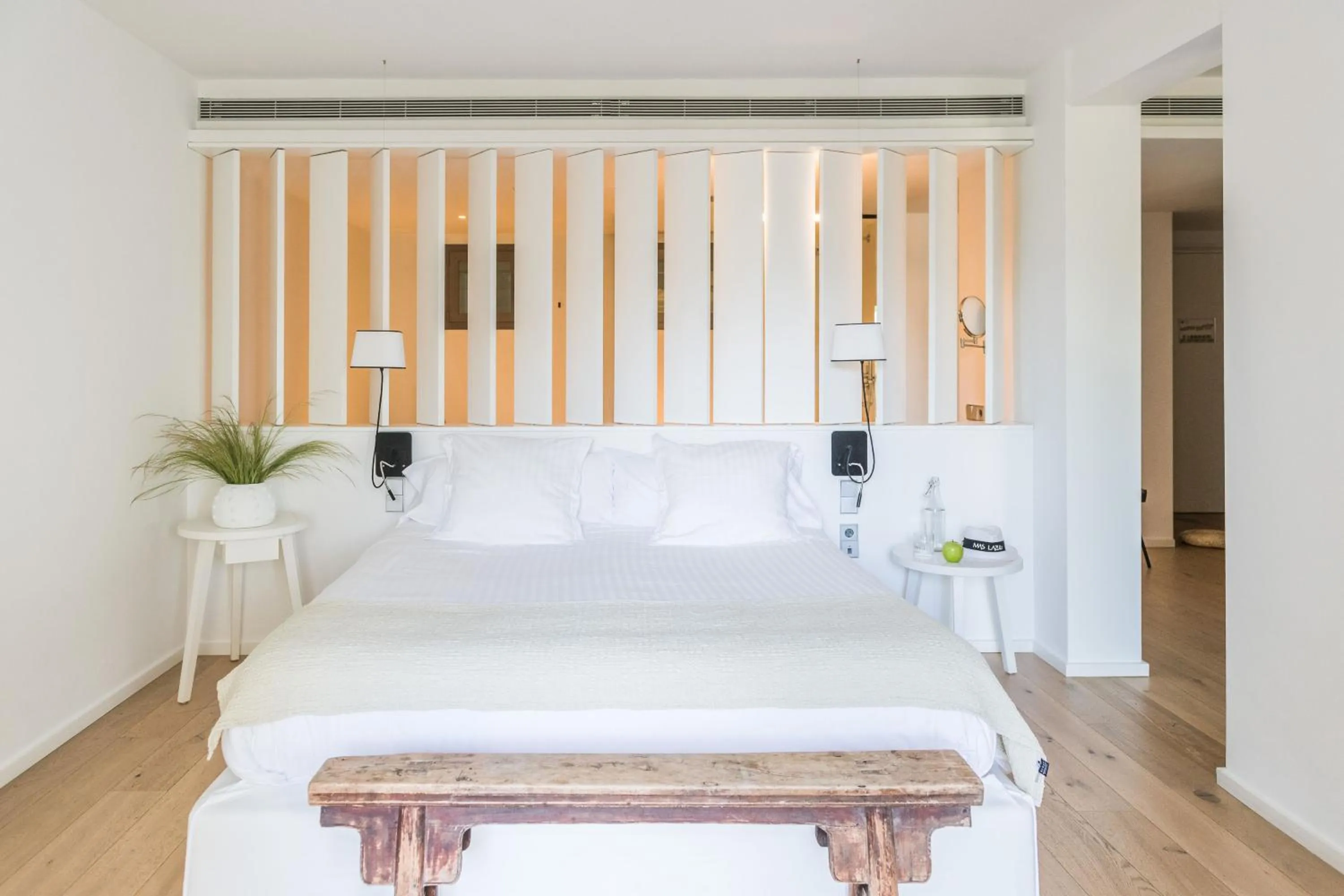 Bed in Hotel Mas Lazuli by Fimedhotels