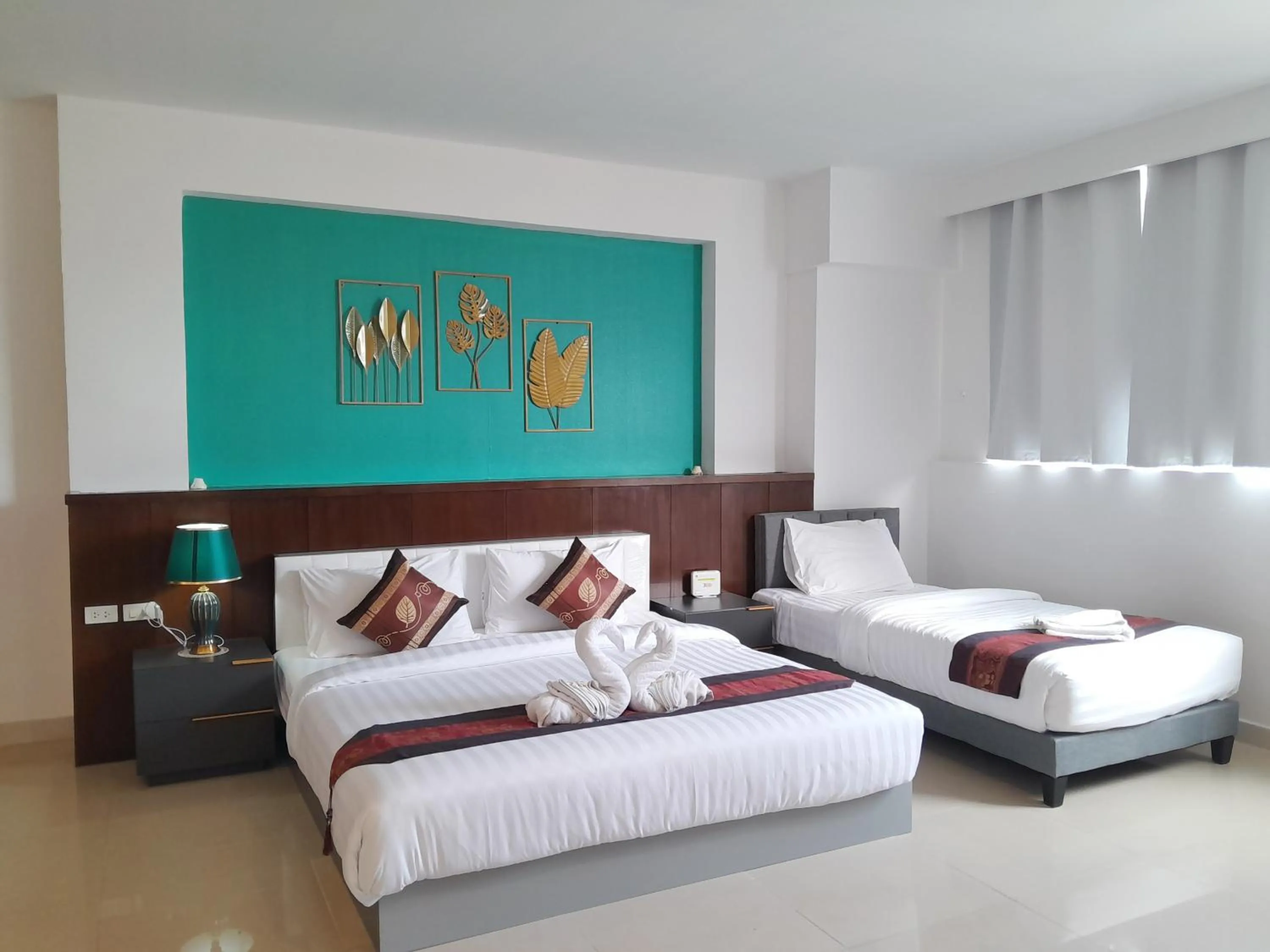 Bed in Sereneburi Patong Residence