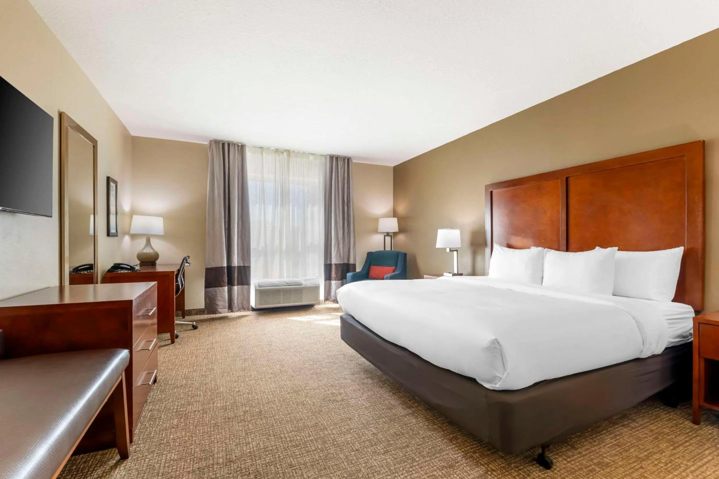 Bedroom in Comfort Inn & Suites Tavares North