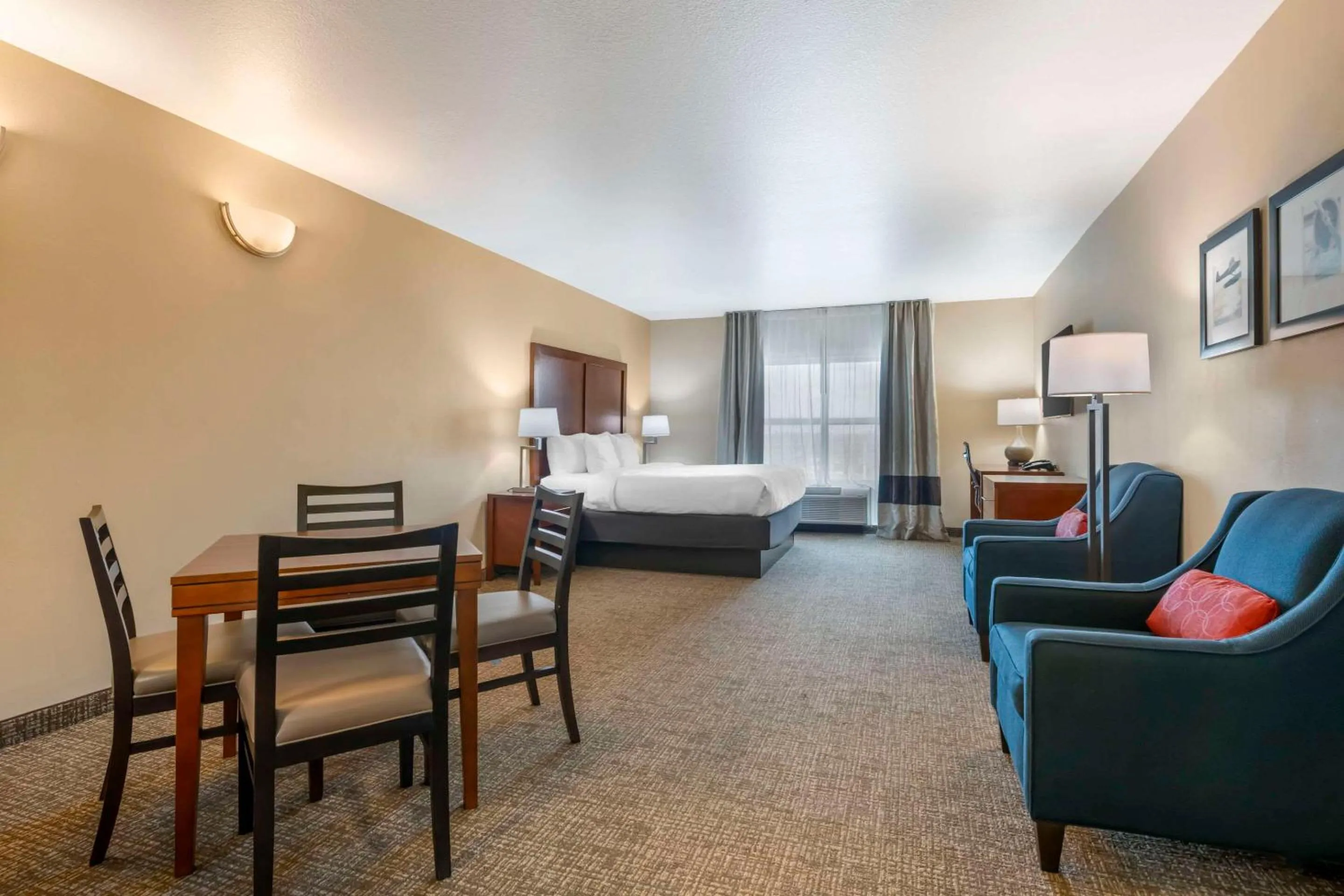 Bedroom in Comfort Inn & Suites Tavares North