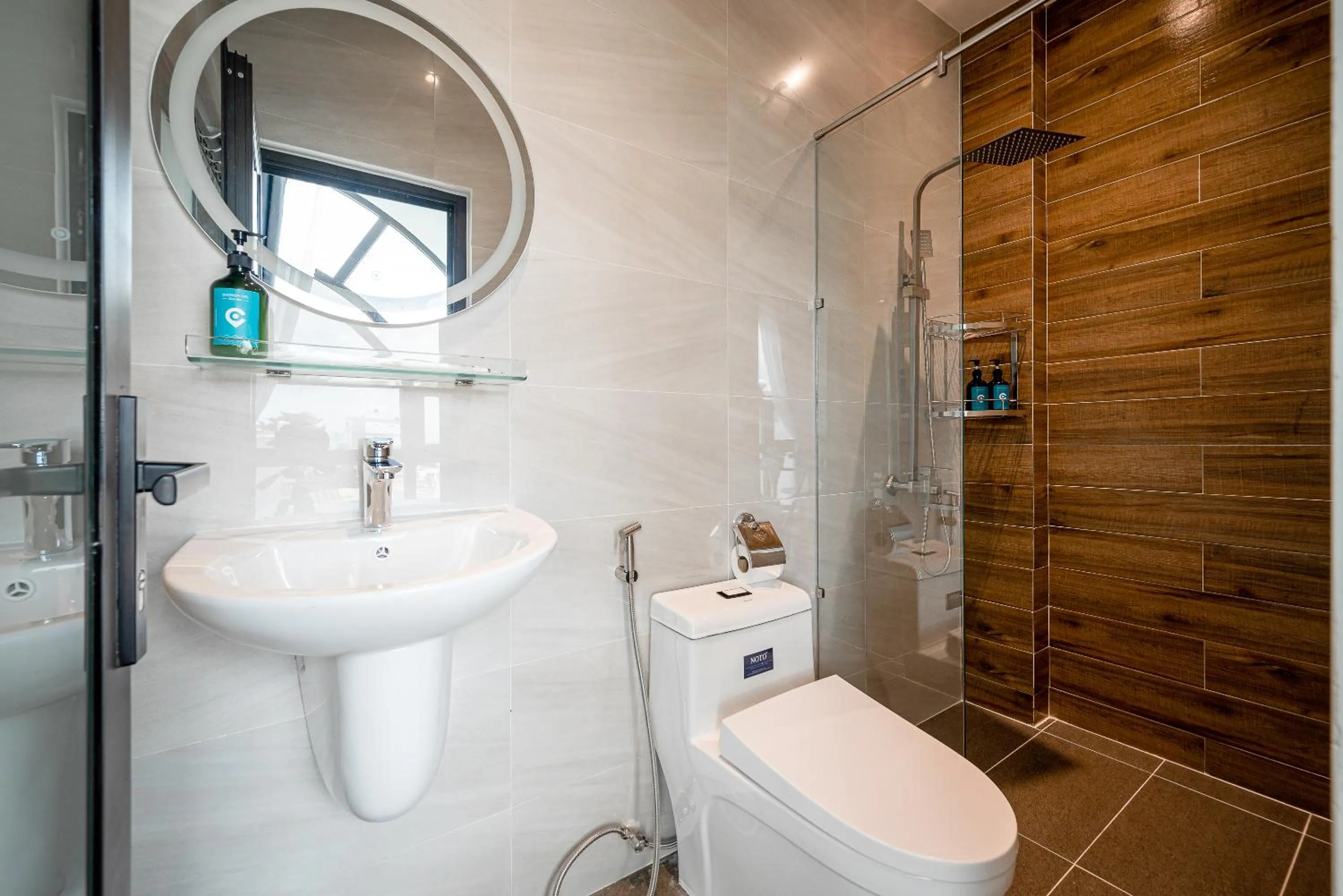 Shower in Cozrum Homes - Cozytel Residence