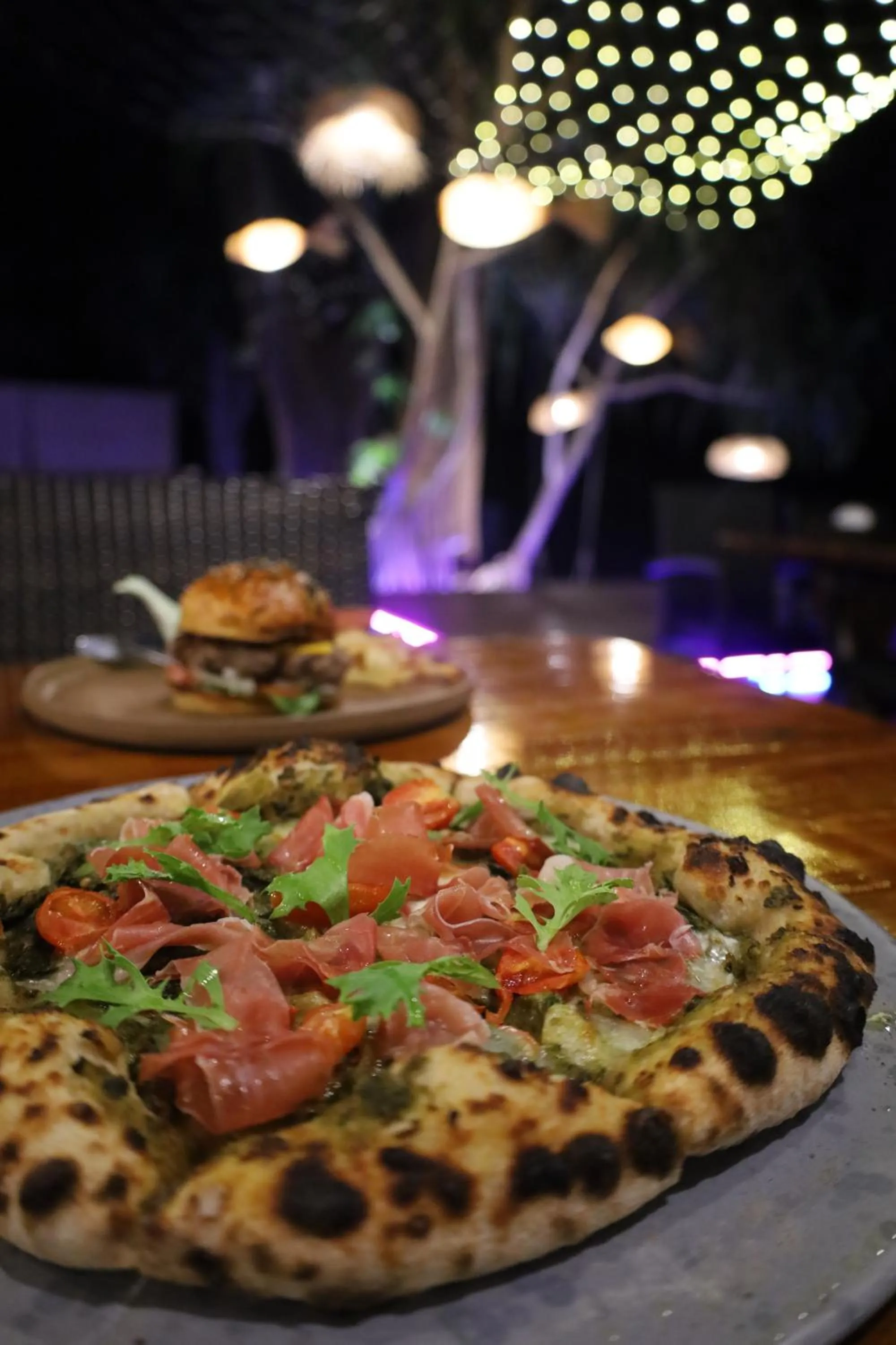 Restaurant/places to eat in Ziggy Stardust