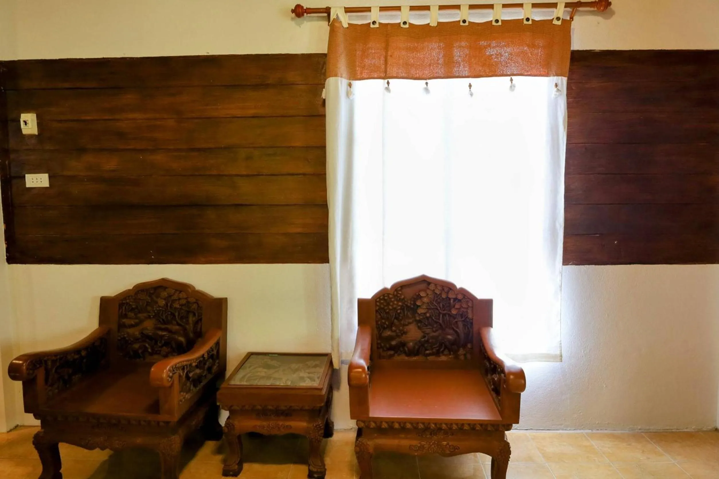 Living room in Ziggy Stardust