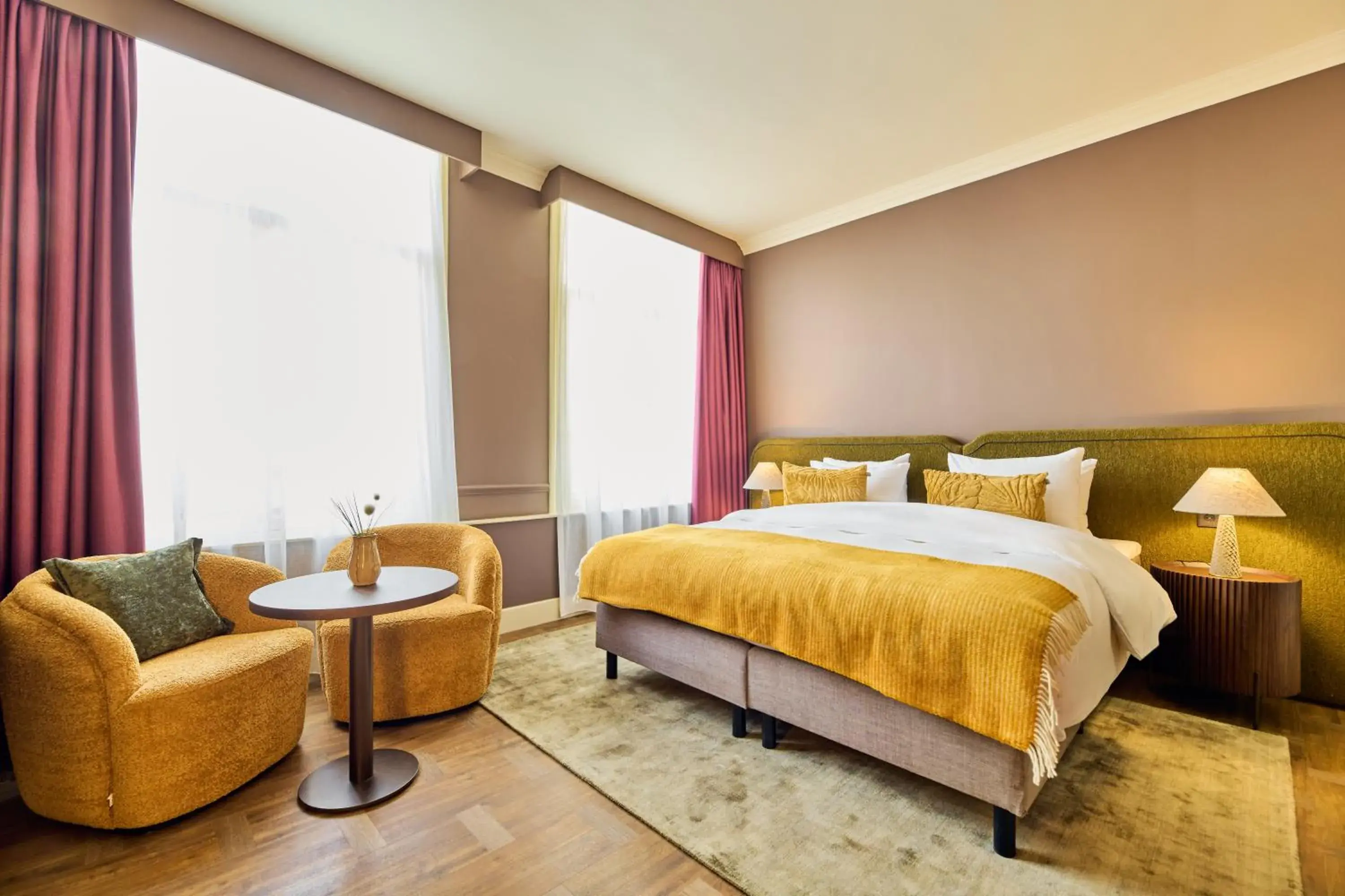 Superior Room with Terrace in ARQ Paleis Hotel Superior Room with Terrace in ARQ Paleis Hotel