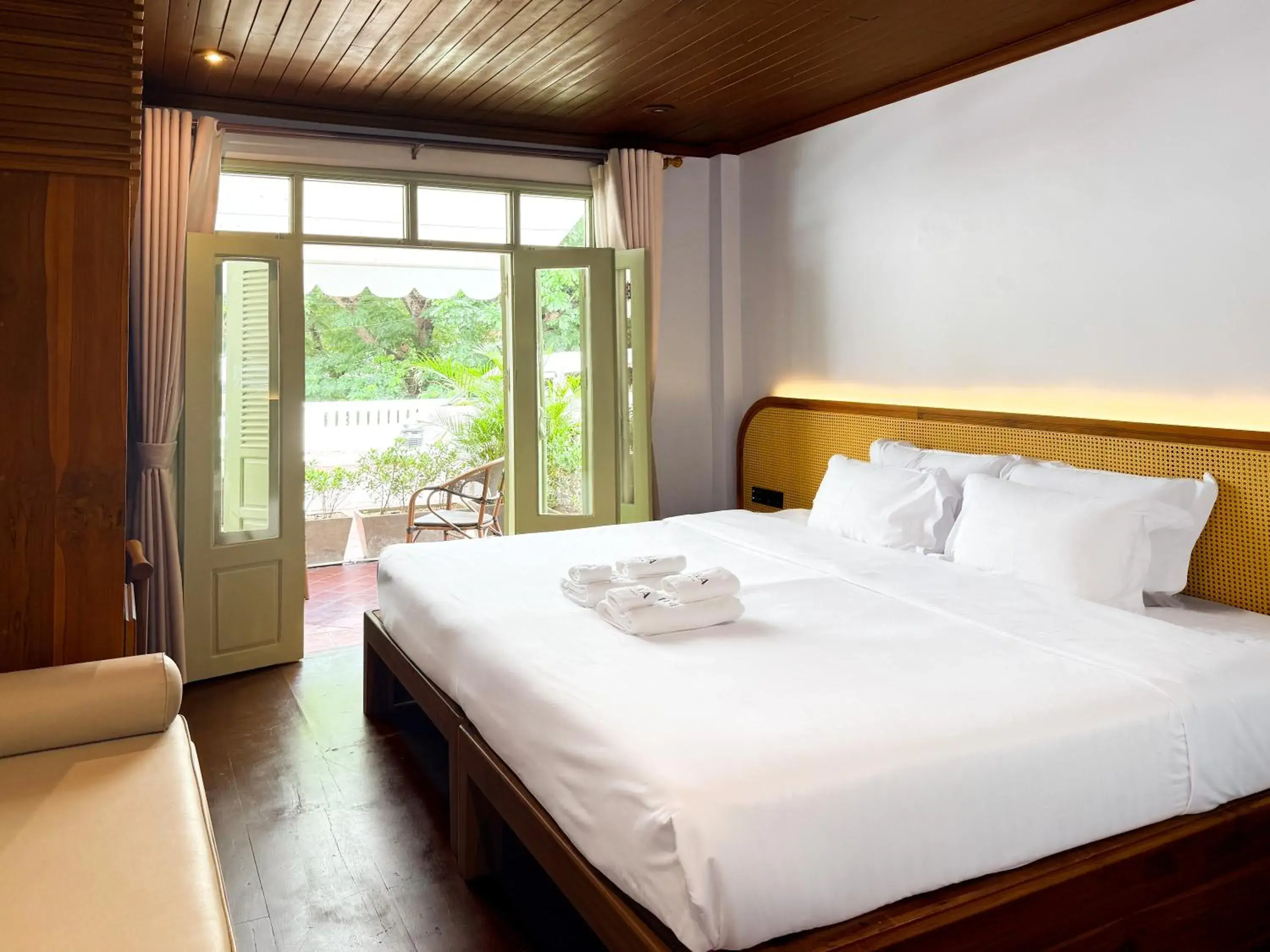 Double or Twin Room with Terrace in Nava Luang Prabang Hotel Double or Twin Room with Terrace in Nava Luang Prabang Hotel