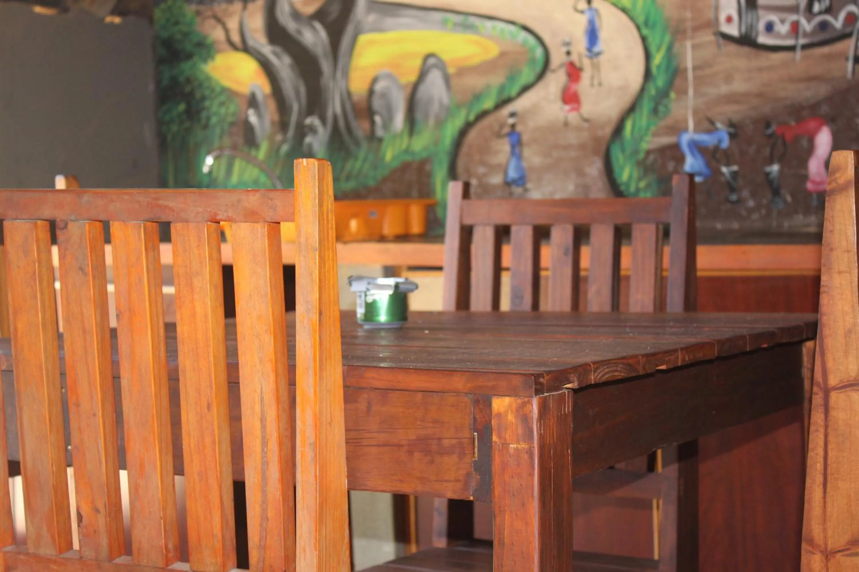 Emahlathini Guest Farm