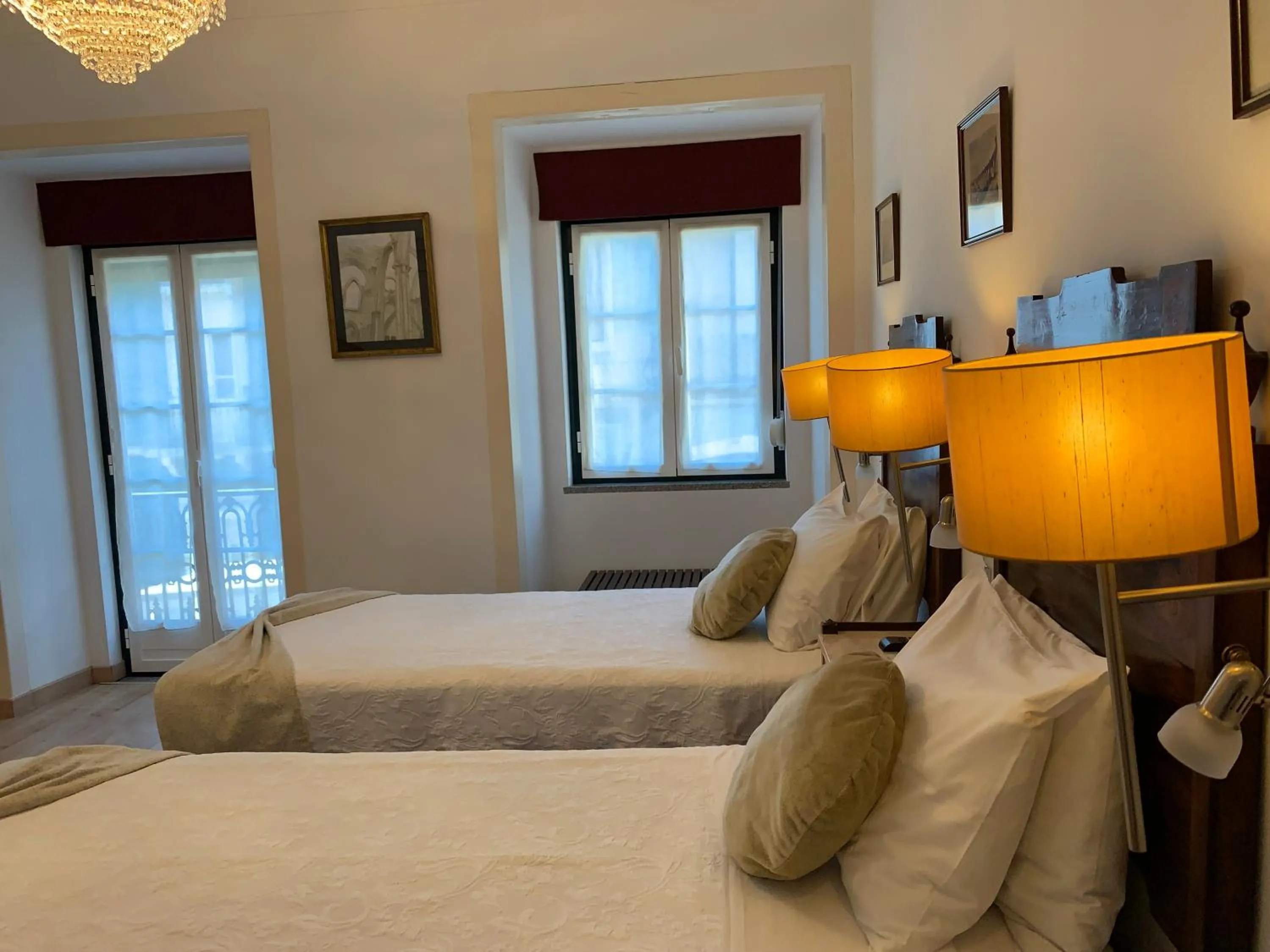 Decorative detail, Bed in Discovery Apartment Estrela