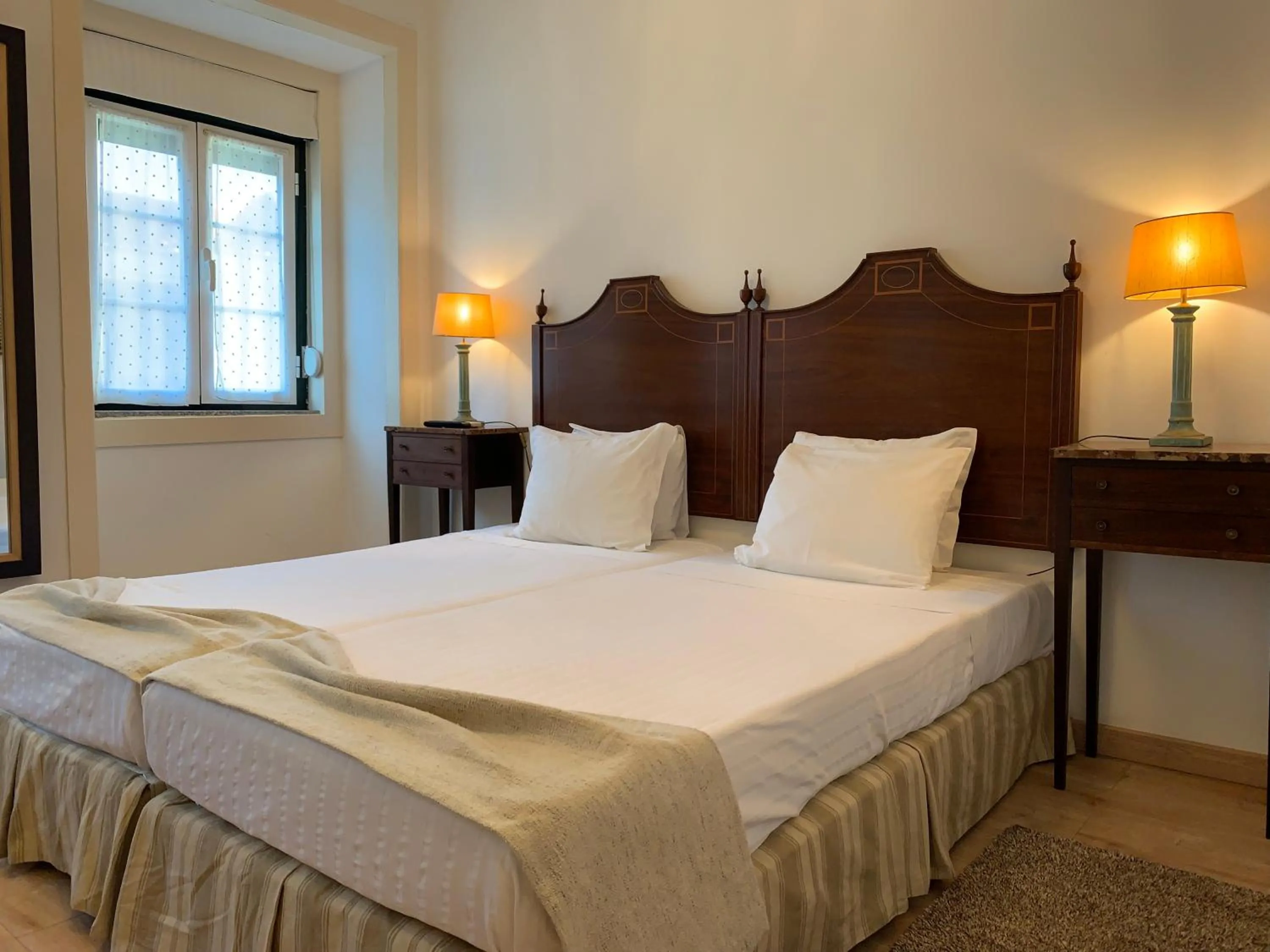 Bed in Discovery Apartment Estrela