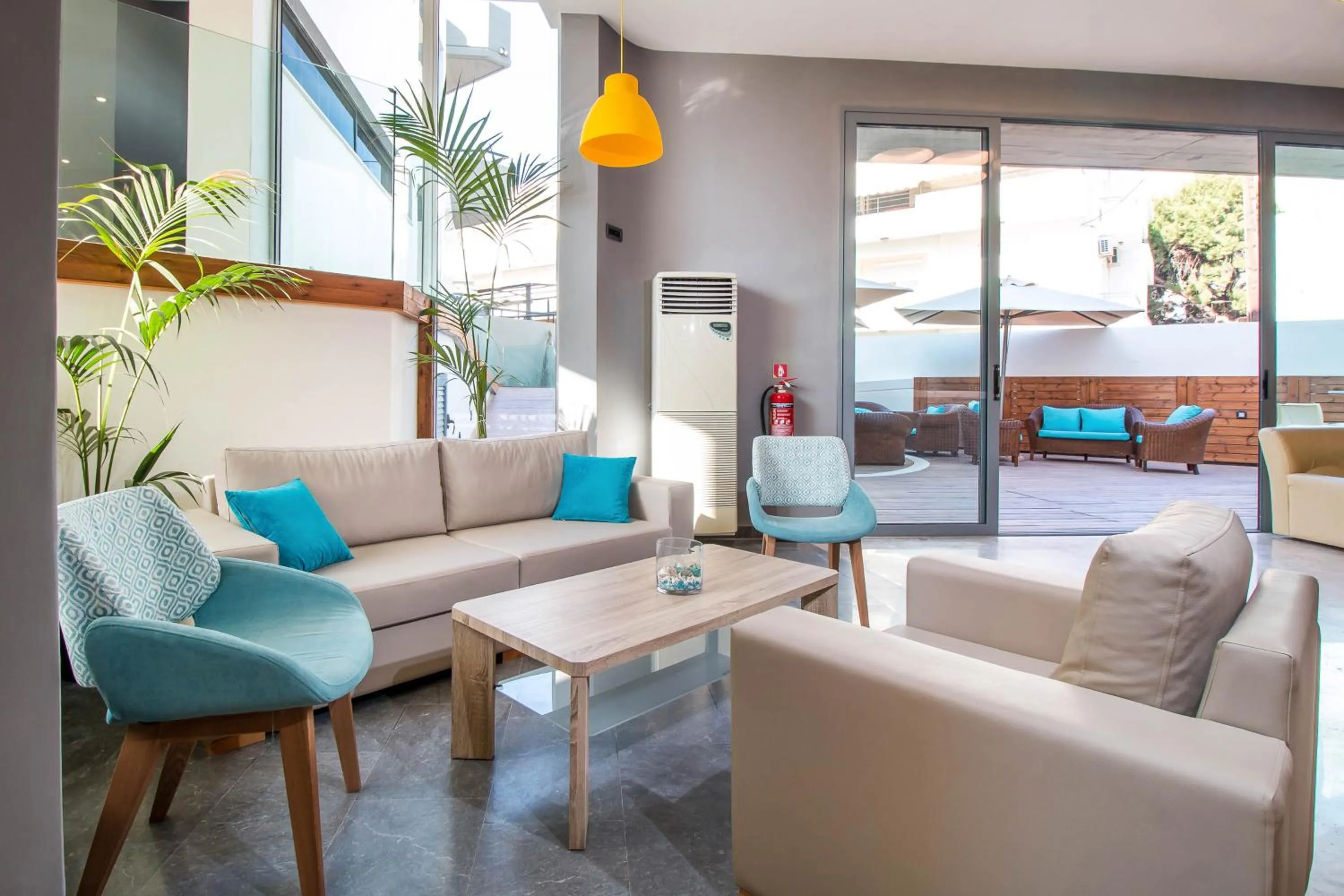 Lobby or reception in Sunny Days Hotel