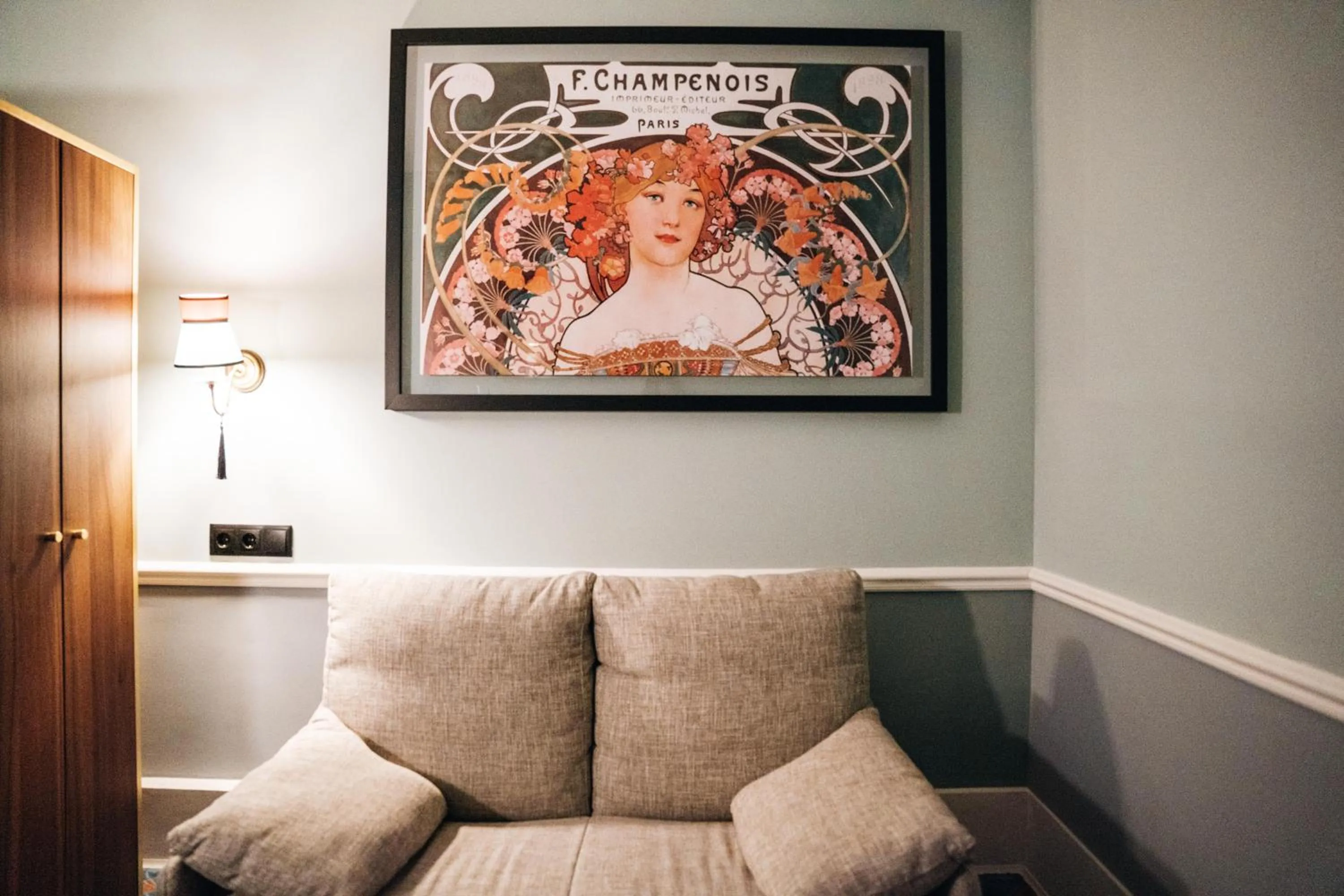 GRANDE HOTEL PARIS by STAY HOTELS