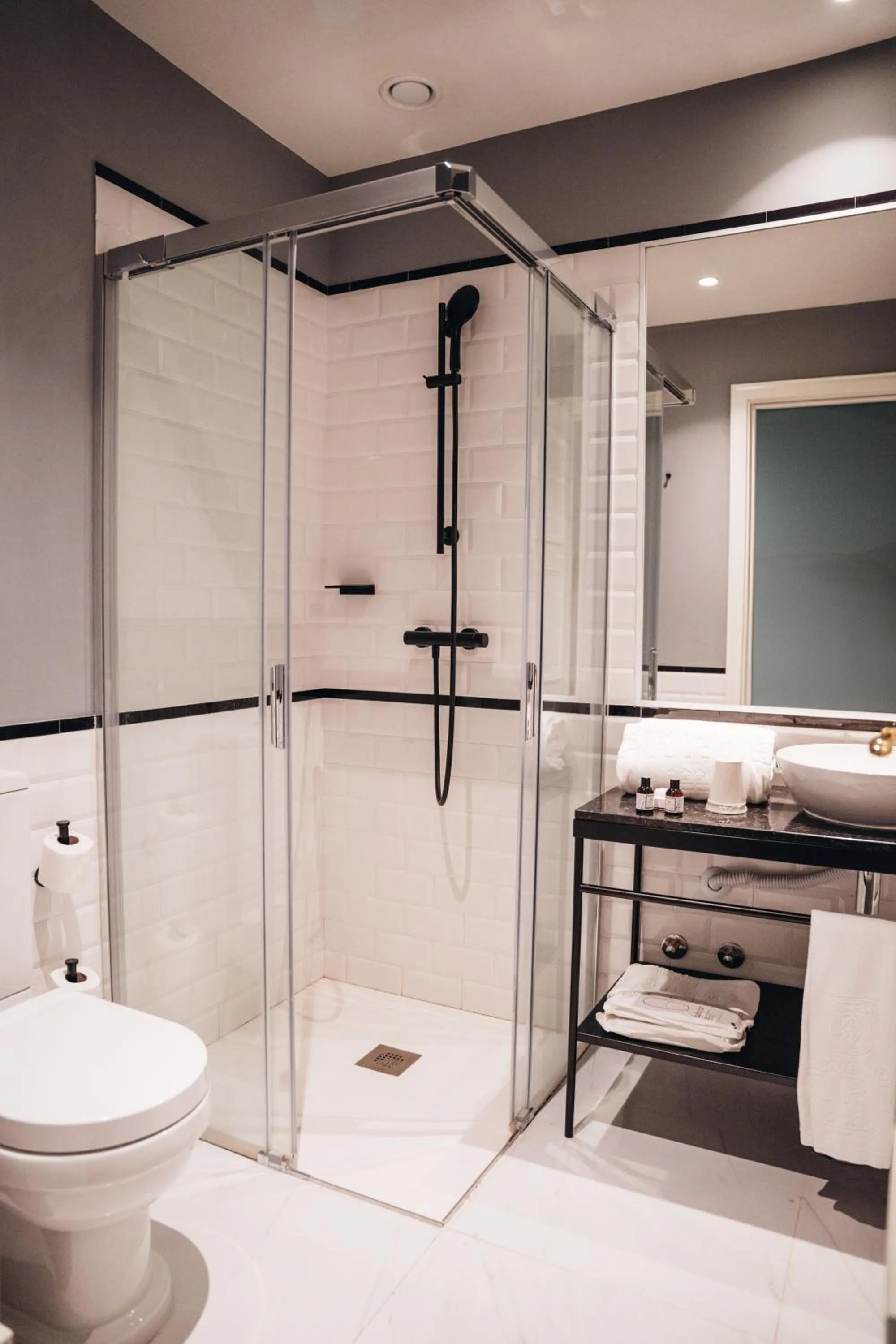 GRANDE HOTEL PARIS by STAY HOTELS