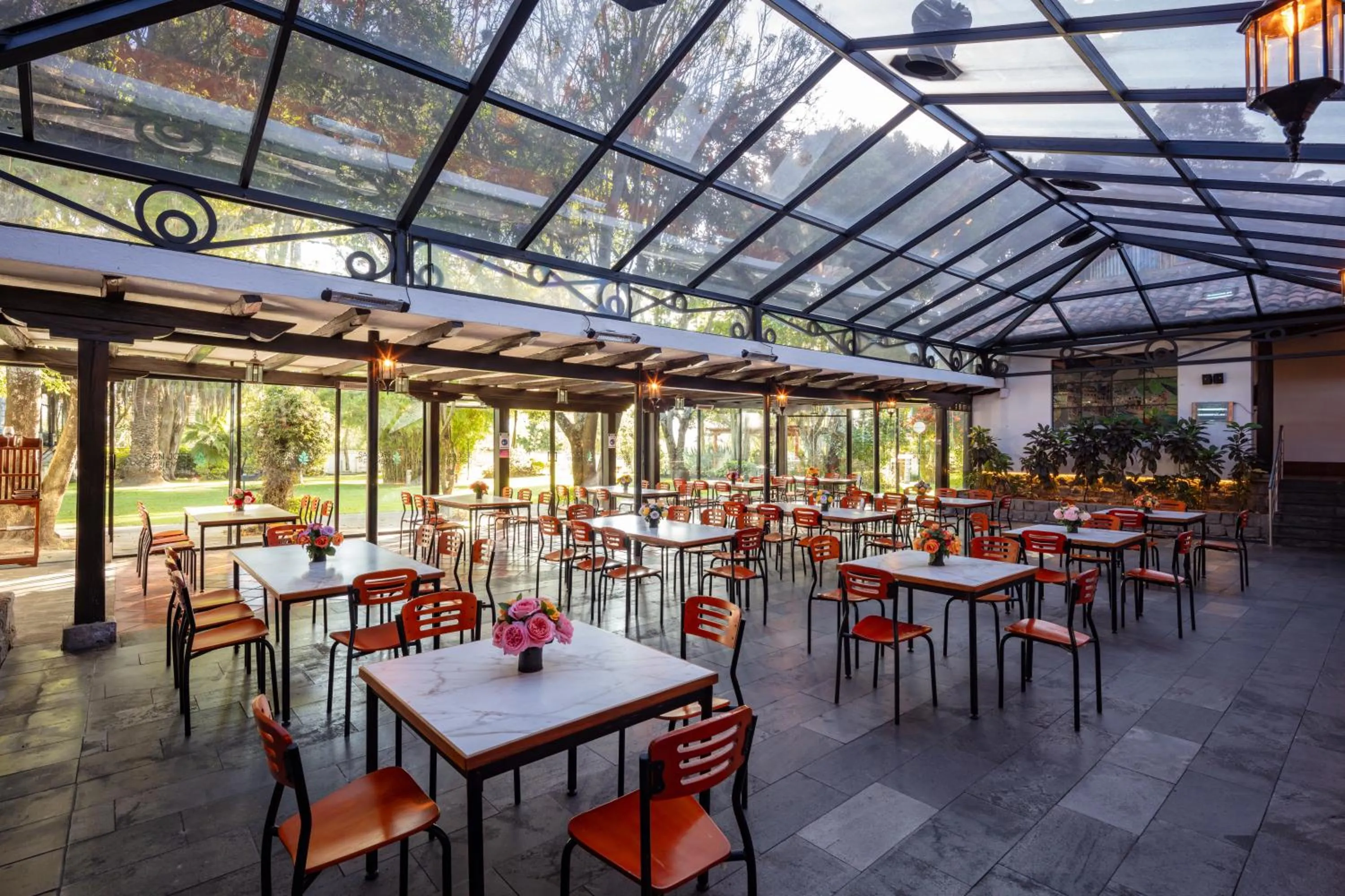 Restaurant/places to eat in San Jose de Puembo Quito Airport, an Ascend Collection Hotel