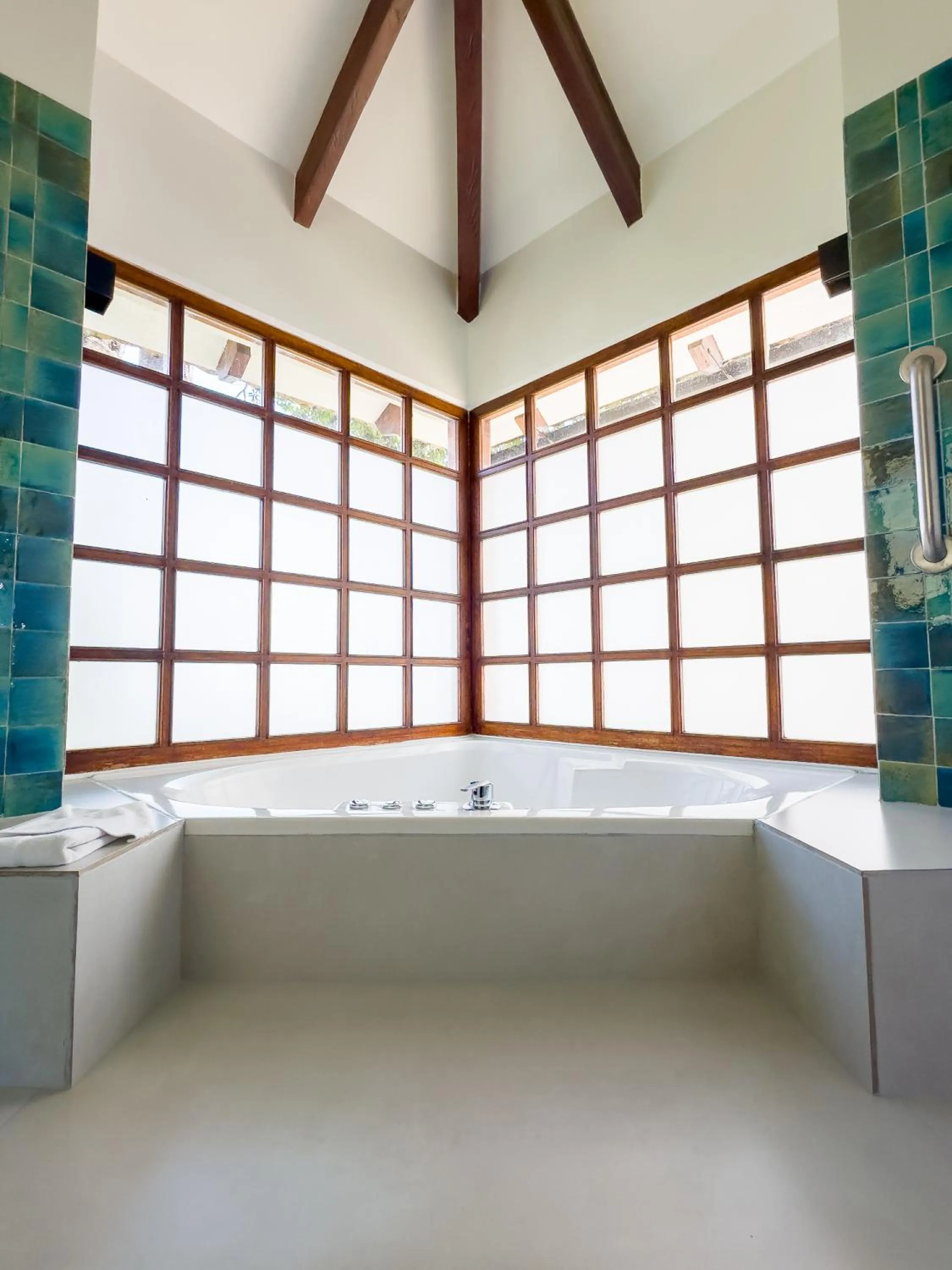 Hot Tub in San Jose de Puembo Quito Airport, an Ascend Collection Hotel