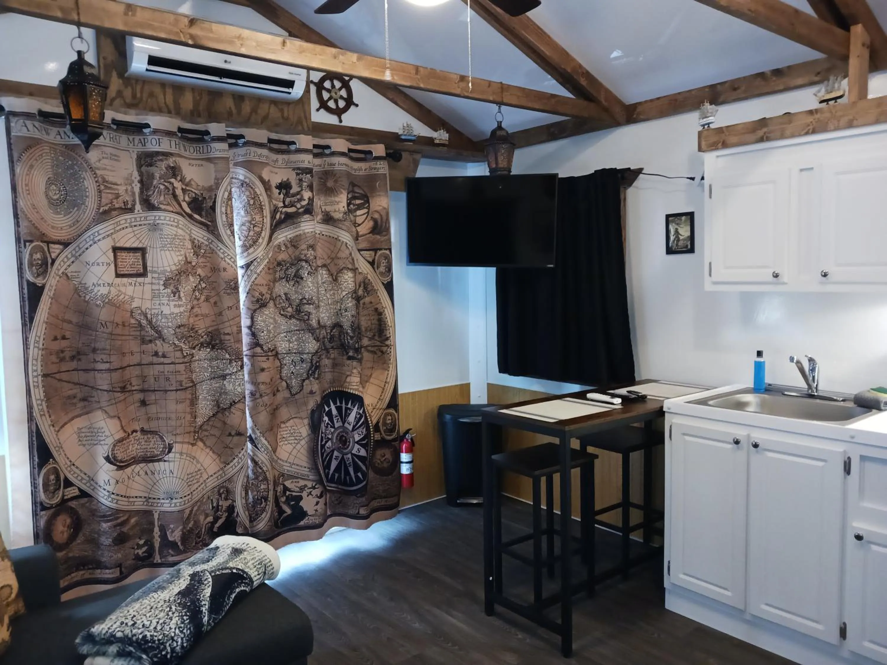 kitchen in Treasure Harbor