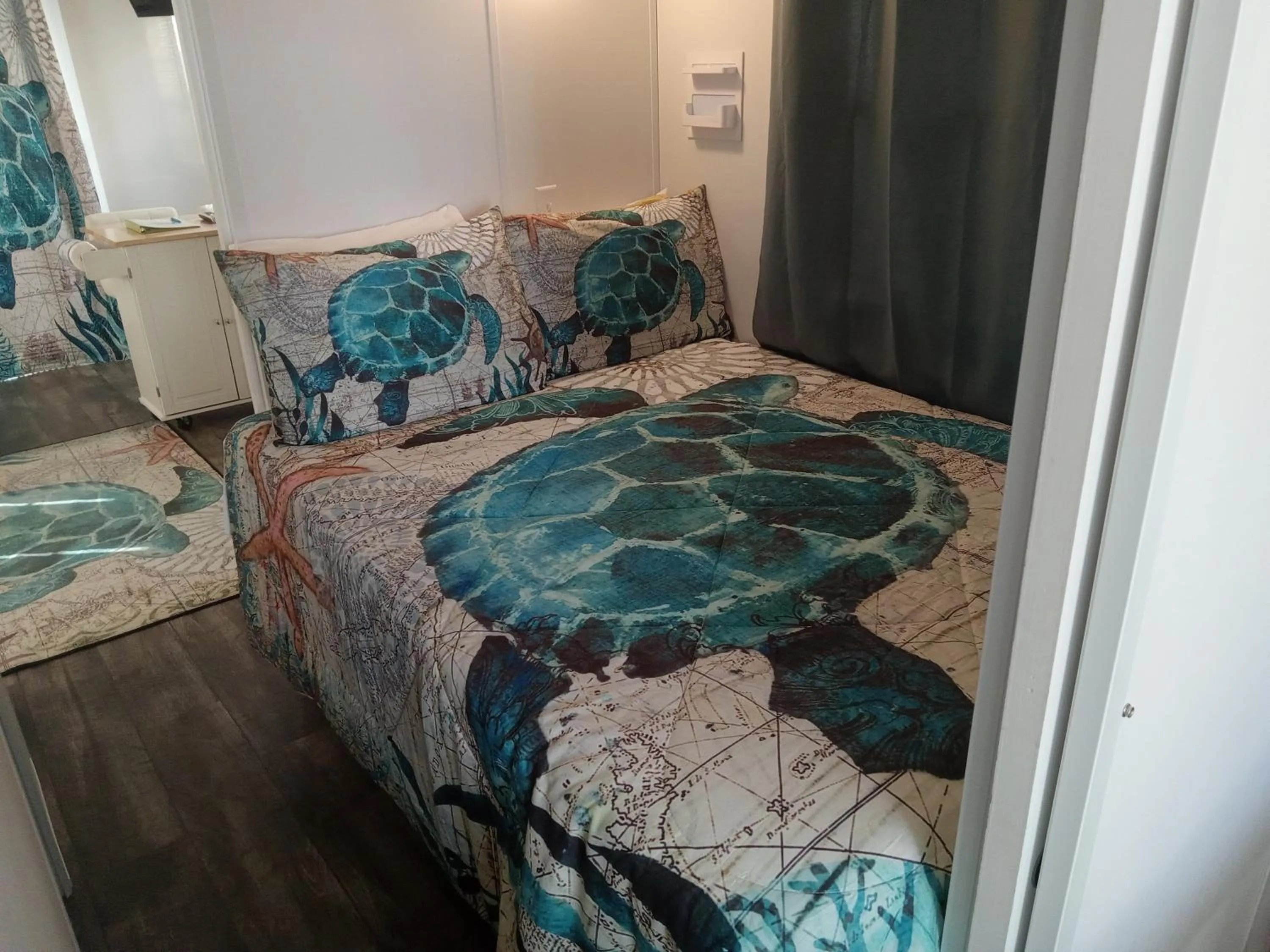 Bedroom, Bed in Treasure Harbor