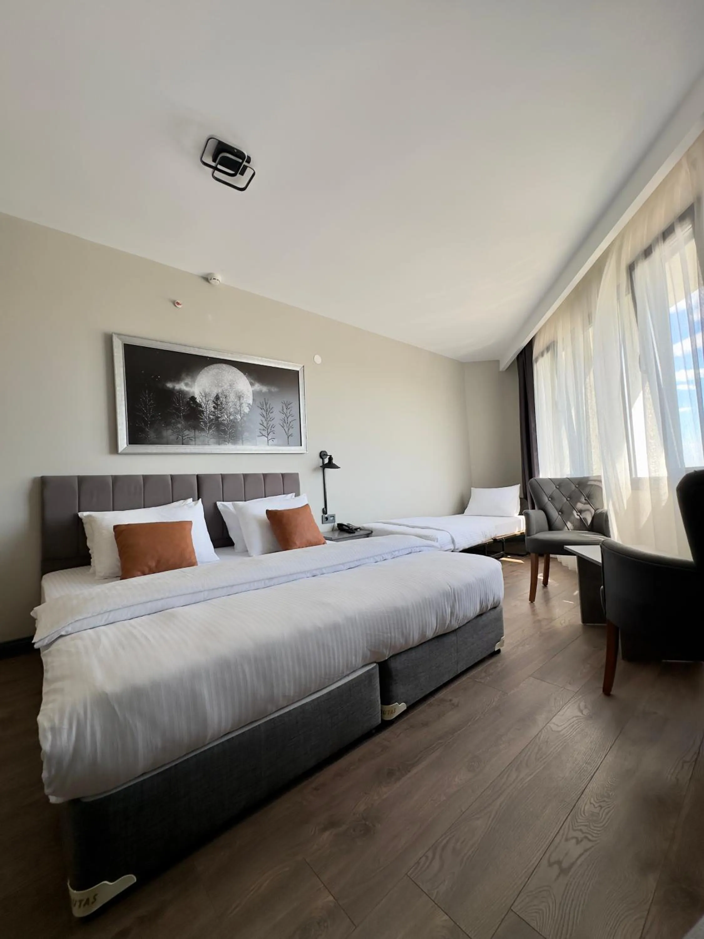 Photo of the whole room, Bed in Grand royal hotel