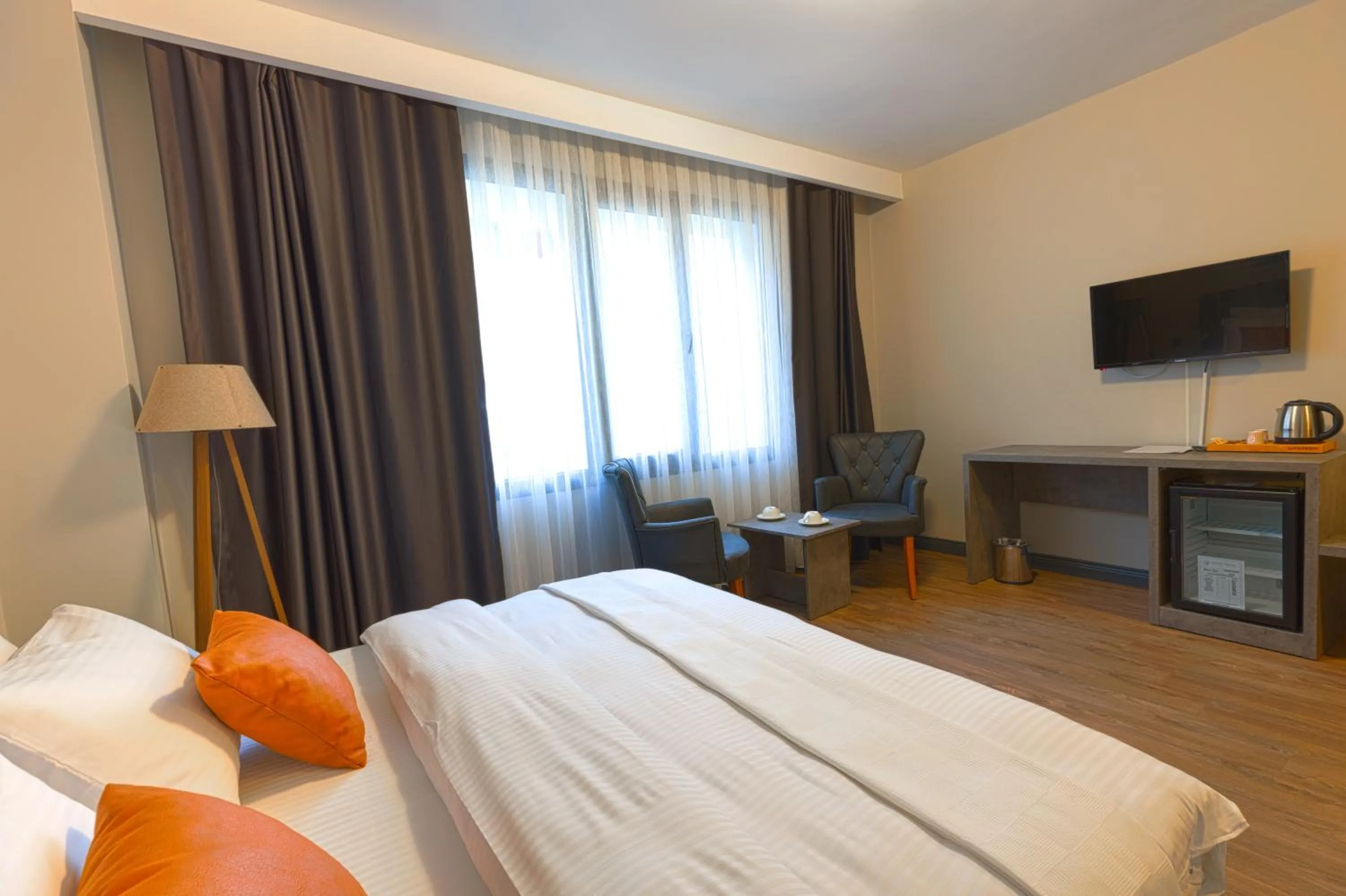 Photo of the whole room, Bed in Grand royal hotel